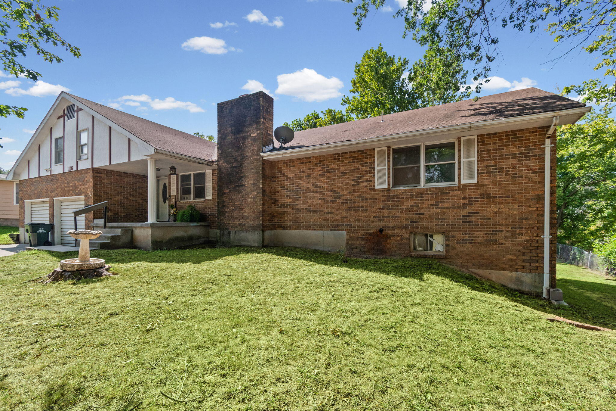 Photo 3 - Residential for sale – 116 W Marshall Street  El Dorado Springs, MO