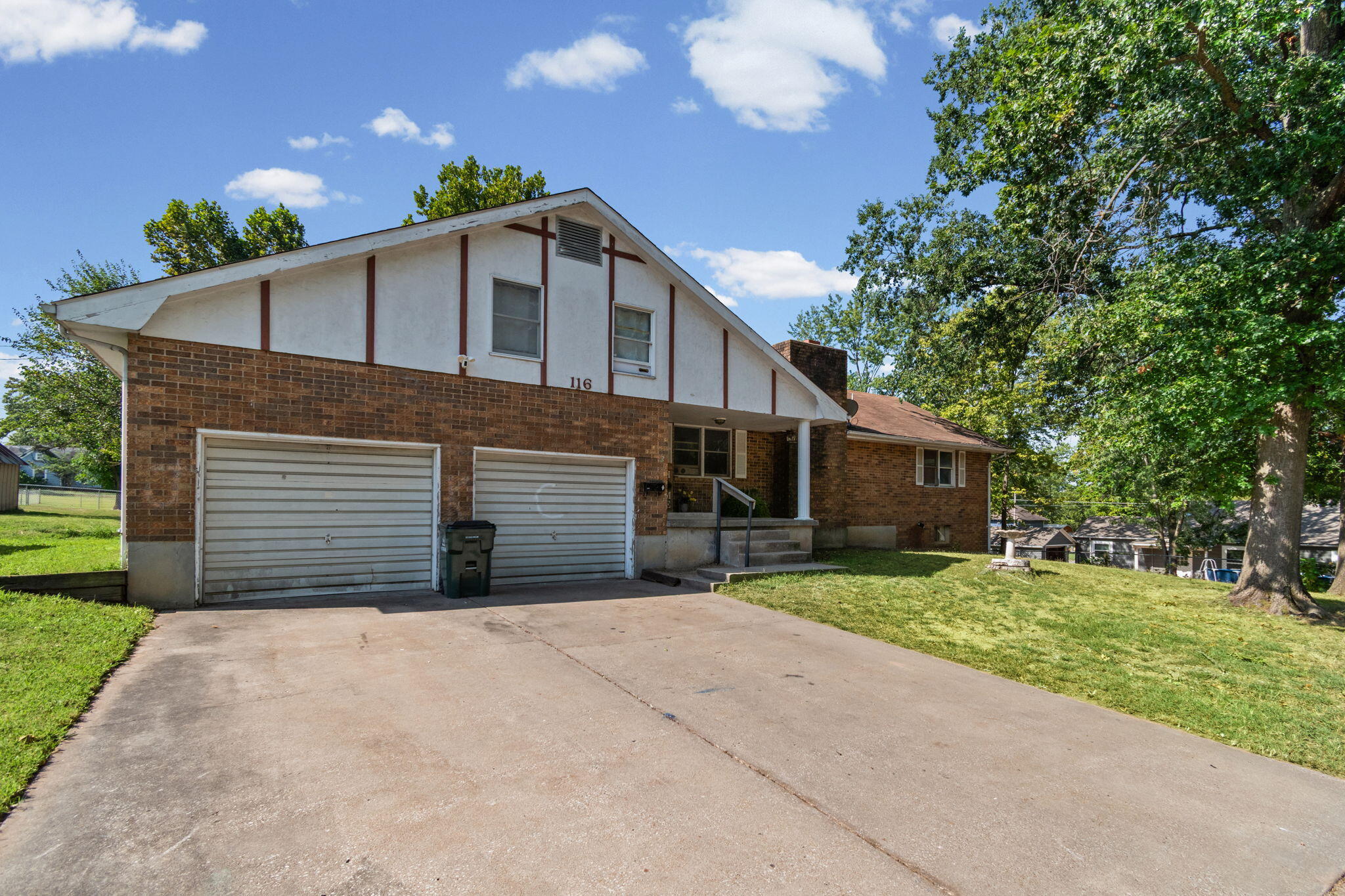 Photo 4 - Residential for sale – 116 W Marshall Street  El Dorado Springs, MO