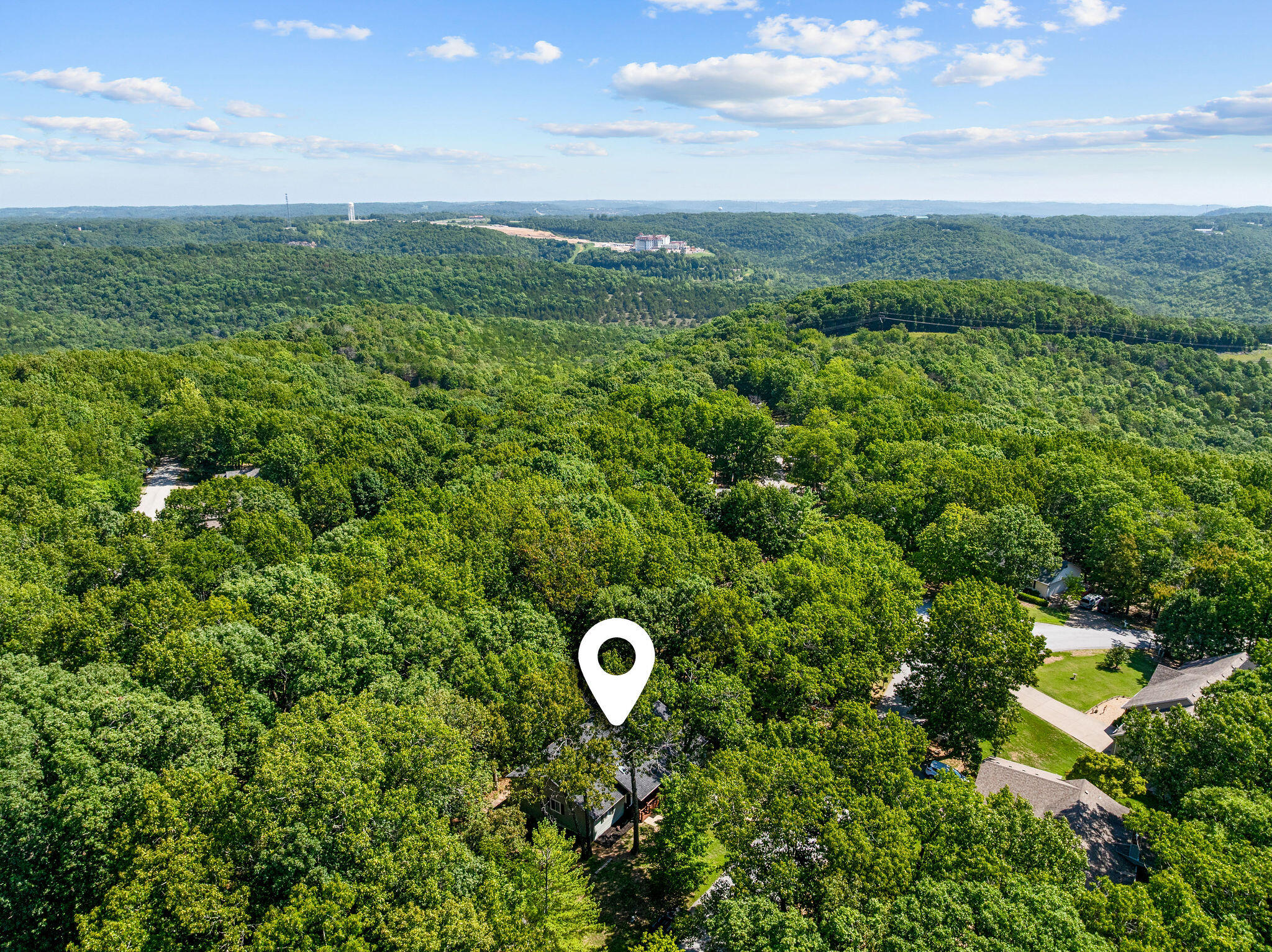 Photo 35 - Residential for sale – 71  Queensberry Drive  Branson West, MO