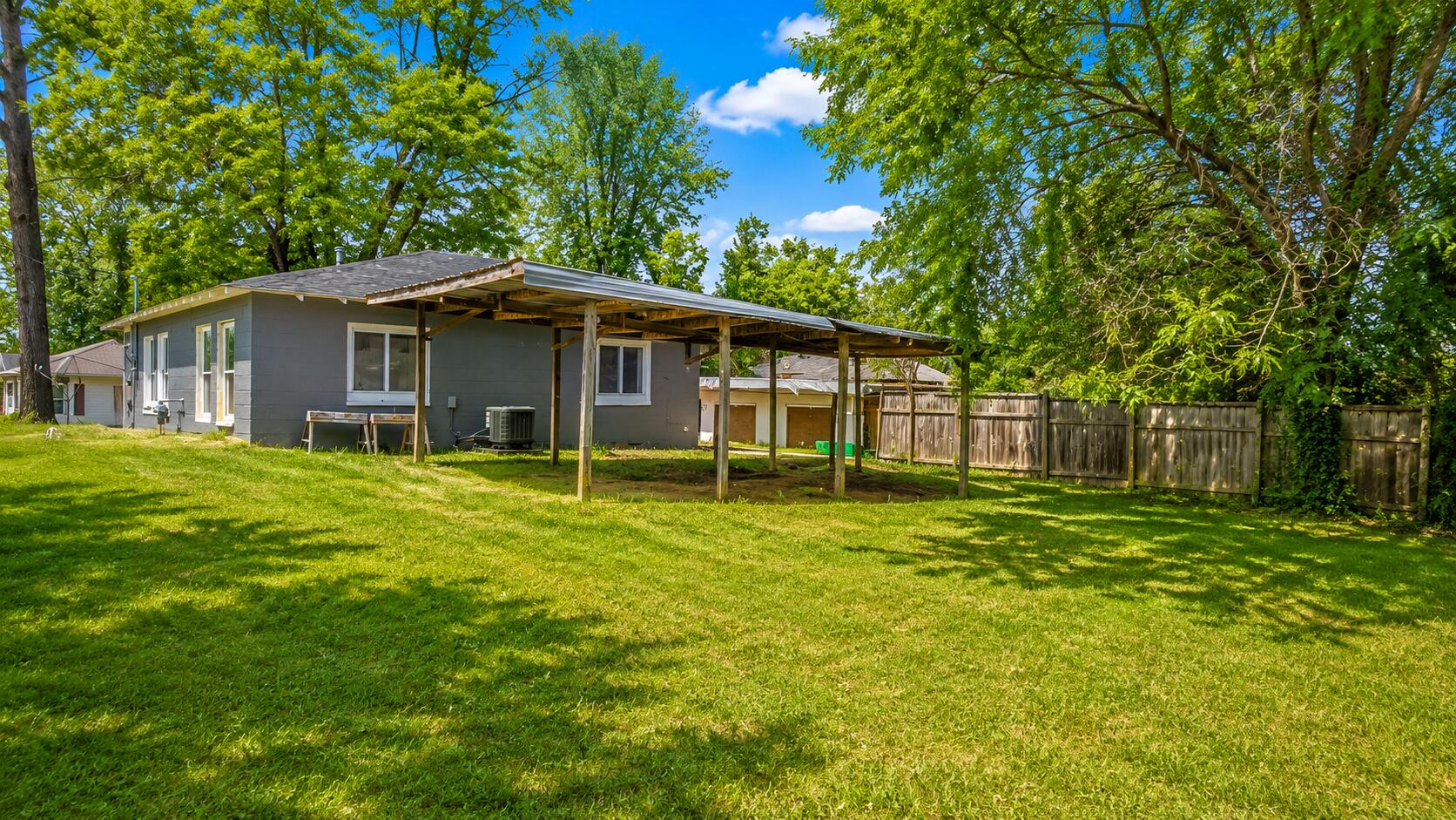 Photo 4 - Residential for sale – 802  Corn Avenue  Willow Springs, MO
