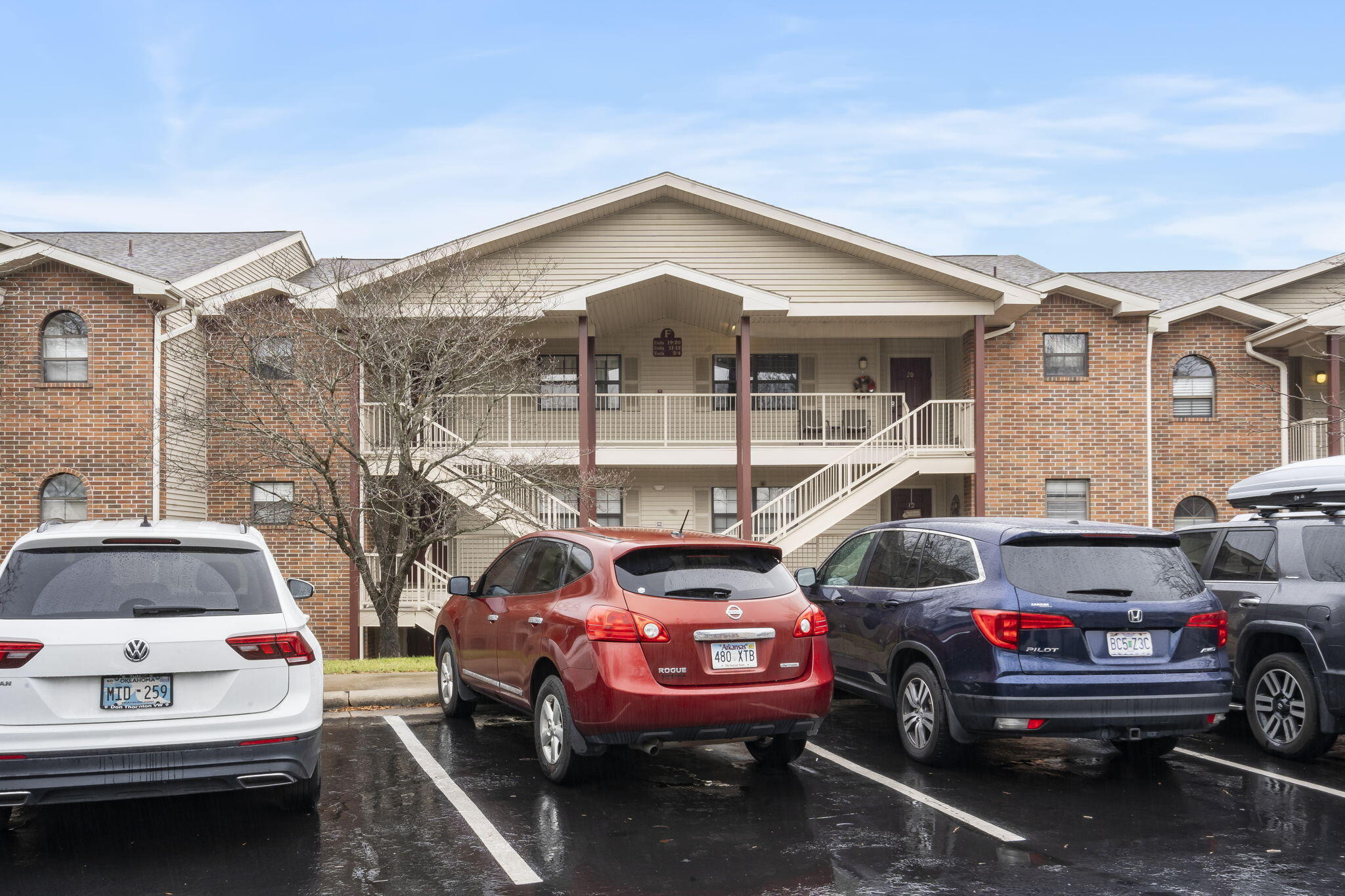 Photo 2 - Residential for sale – 350 S Wildwood Drive  Branson, MO