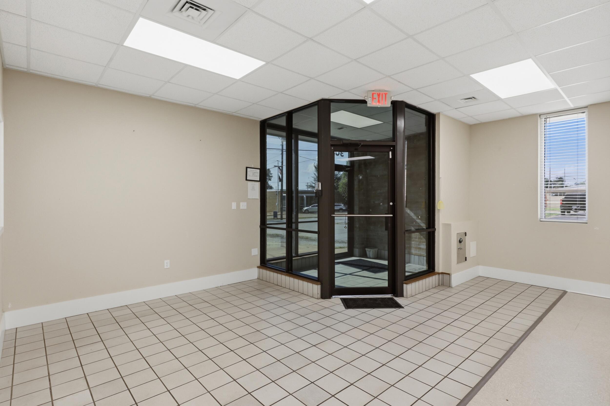 Photo 12 - Commercial Sale for sale – 304 S Pine Street  Buffalo, MO