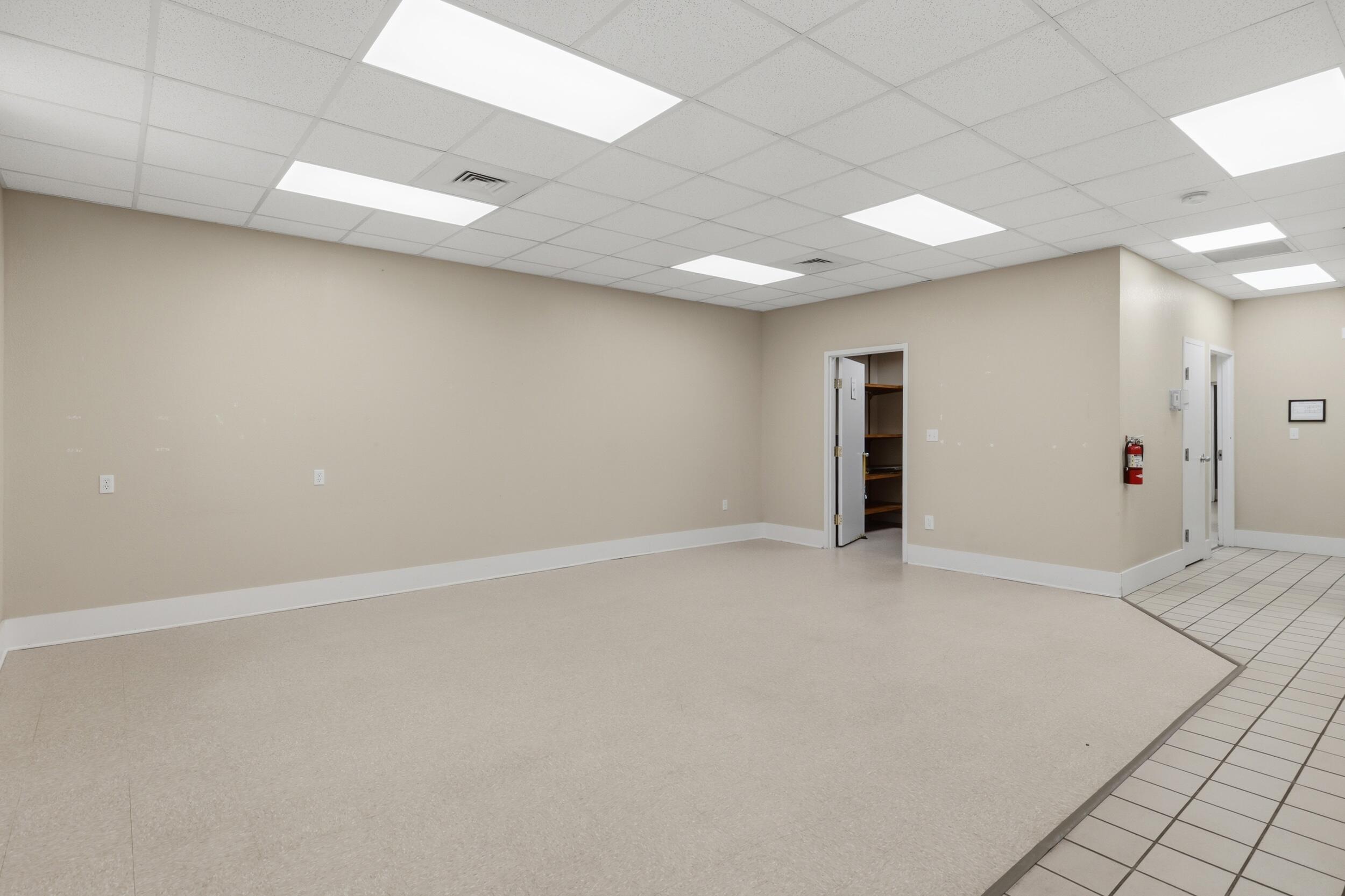 Photo 11 - Commercial Sale for sale – 304 S Pine Street  Buffalo, MO