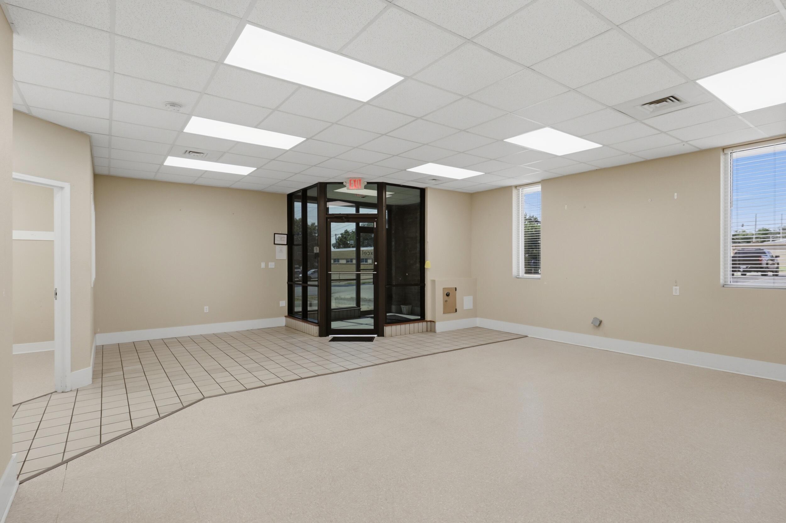 Photo 9 - Commercial Sale for sale – 304 S Pine Street  Buffalo, MO
