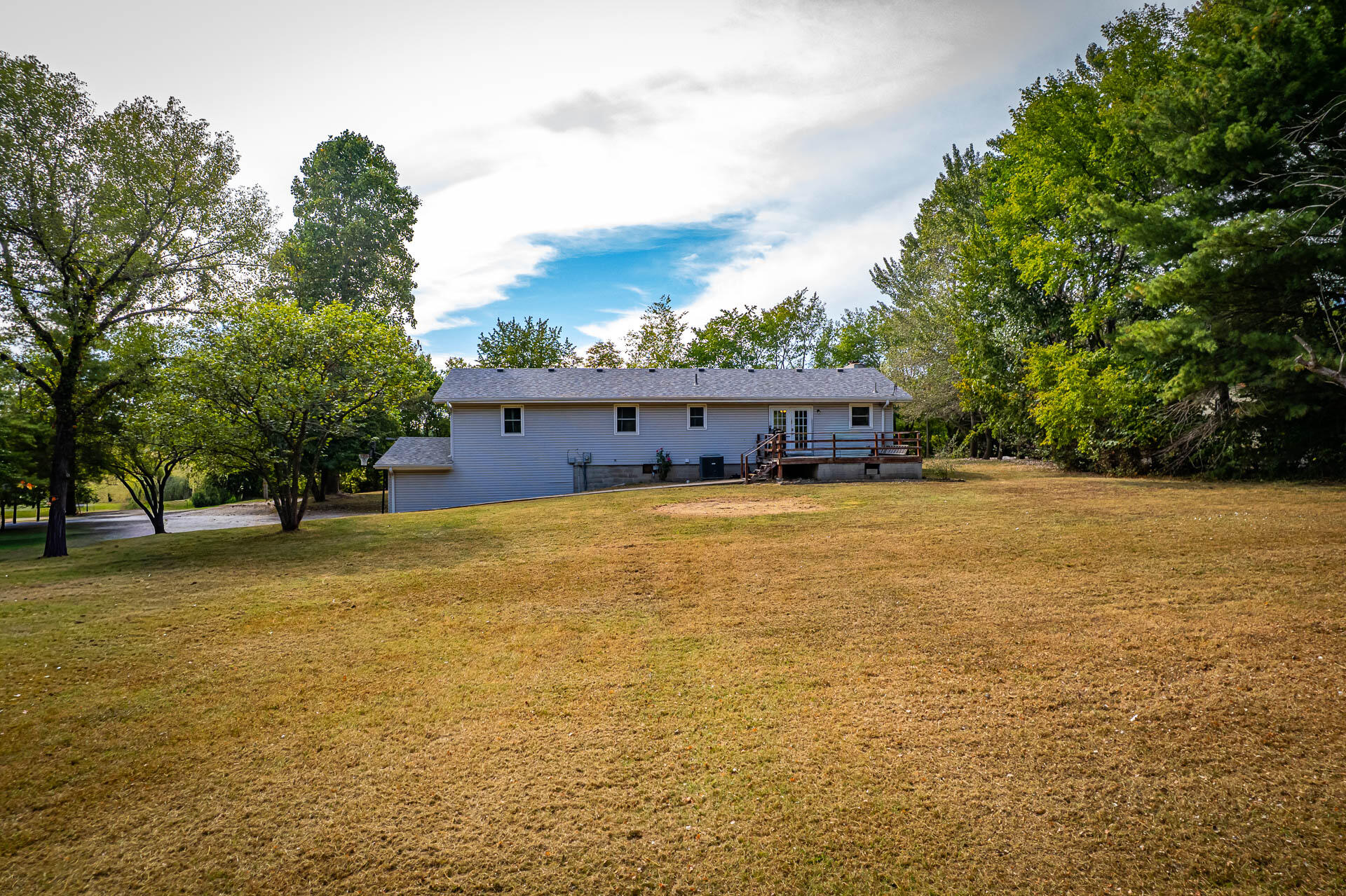 Photo 3 - Residential for sale – 494 S Linden Avenue  Sparta, MO