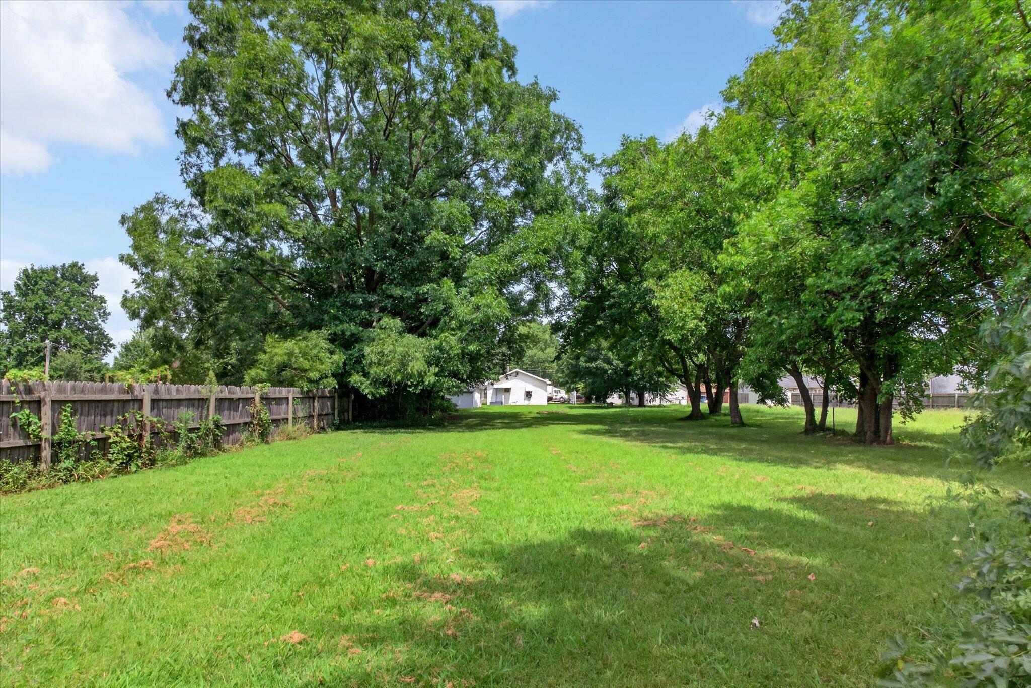 Photo 20 - Residential for sale – 438  Lucas Street  Marshfield, MO