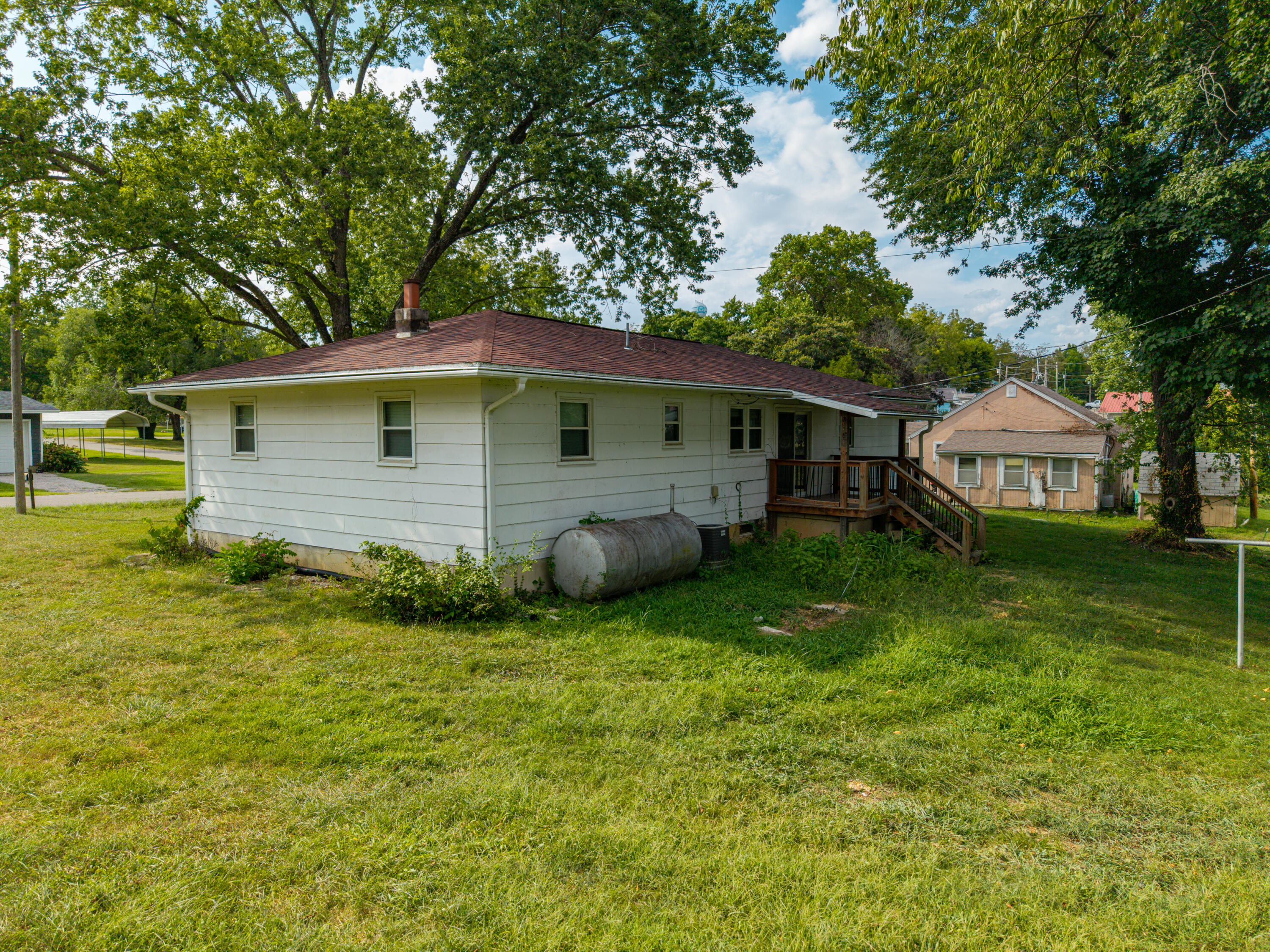 Photo 5 - Residential for sale – 330 S Archer Avenue  Hartville, MO