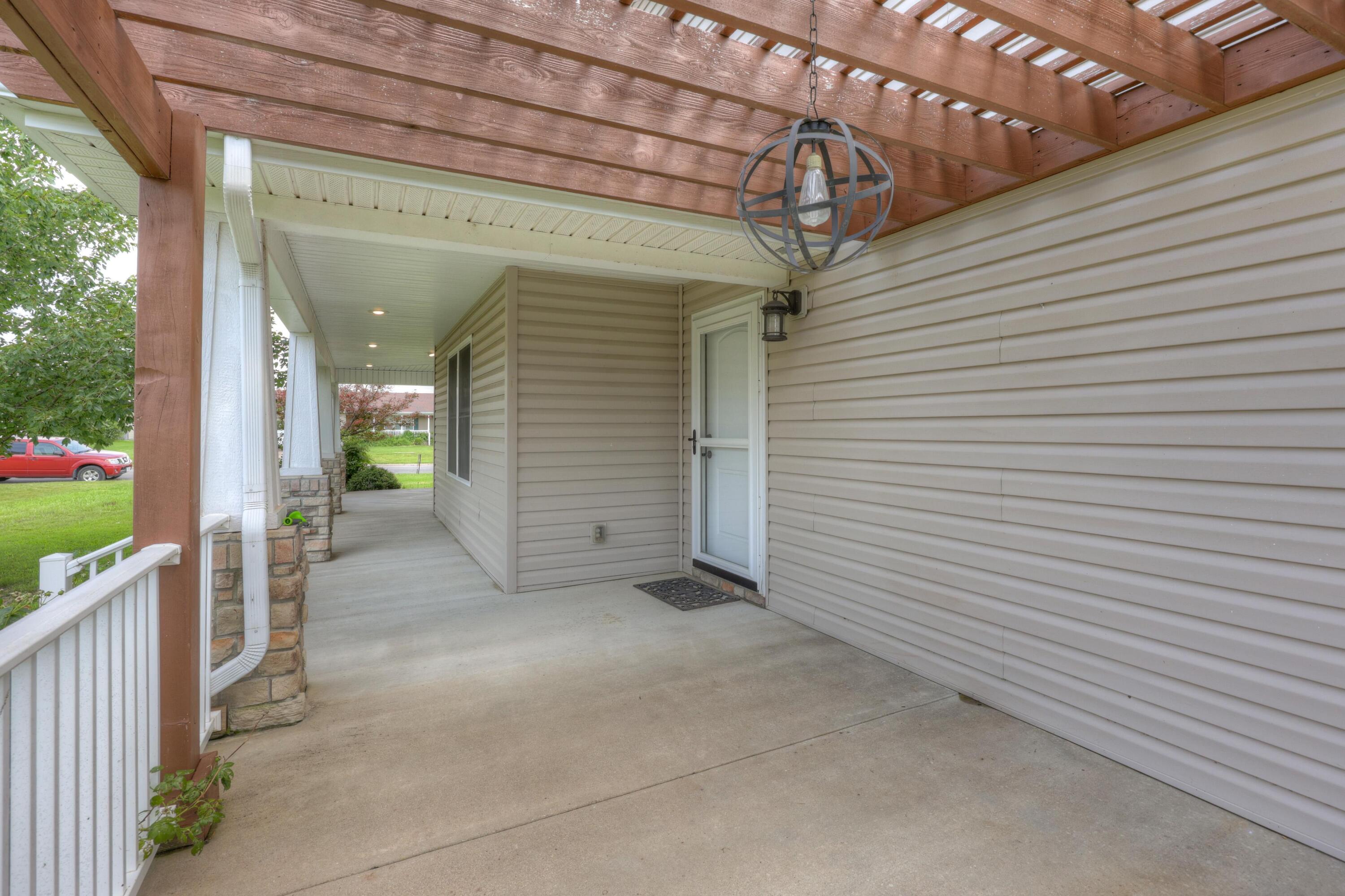 Photo 6 - Residential for sale – 2812 S Monroe Avenue  Joplin, MO