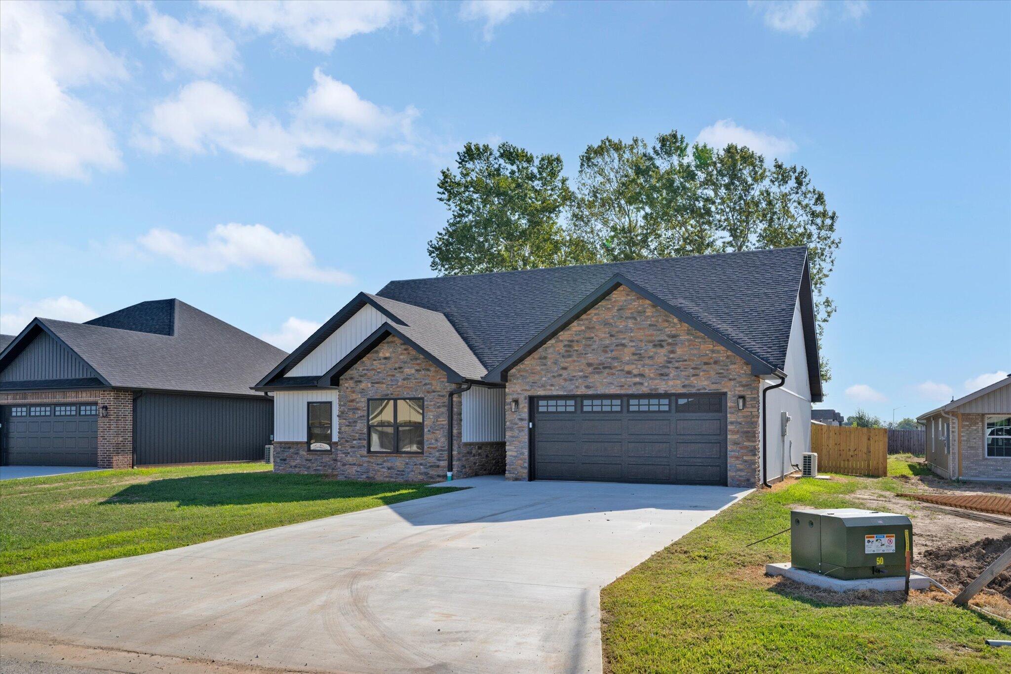 Photo 33 - Residential for sale – 2750 S Caden Lane  Bolivar, MO