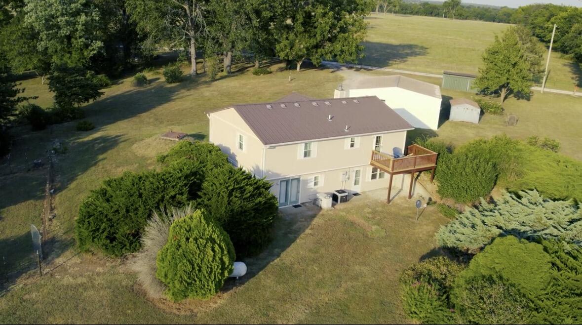 Photo 2 - Residential for sale – 5220  Longview Circle  Diamond, MO