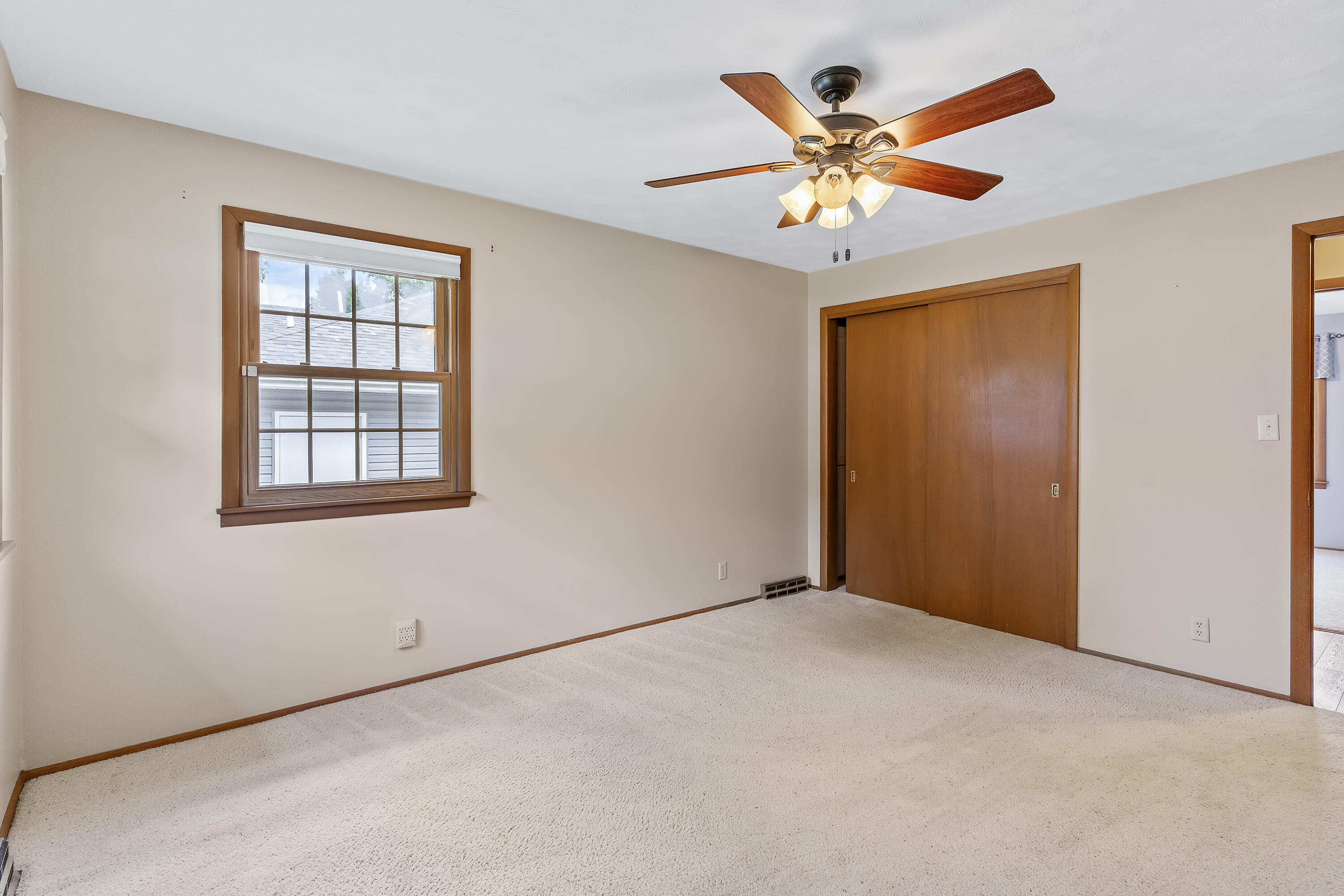 Photo 25 - Residential for sale – 831 W Sylvania Street  Springfield, MO