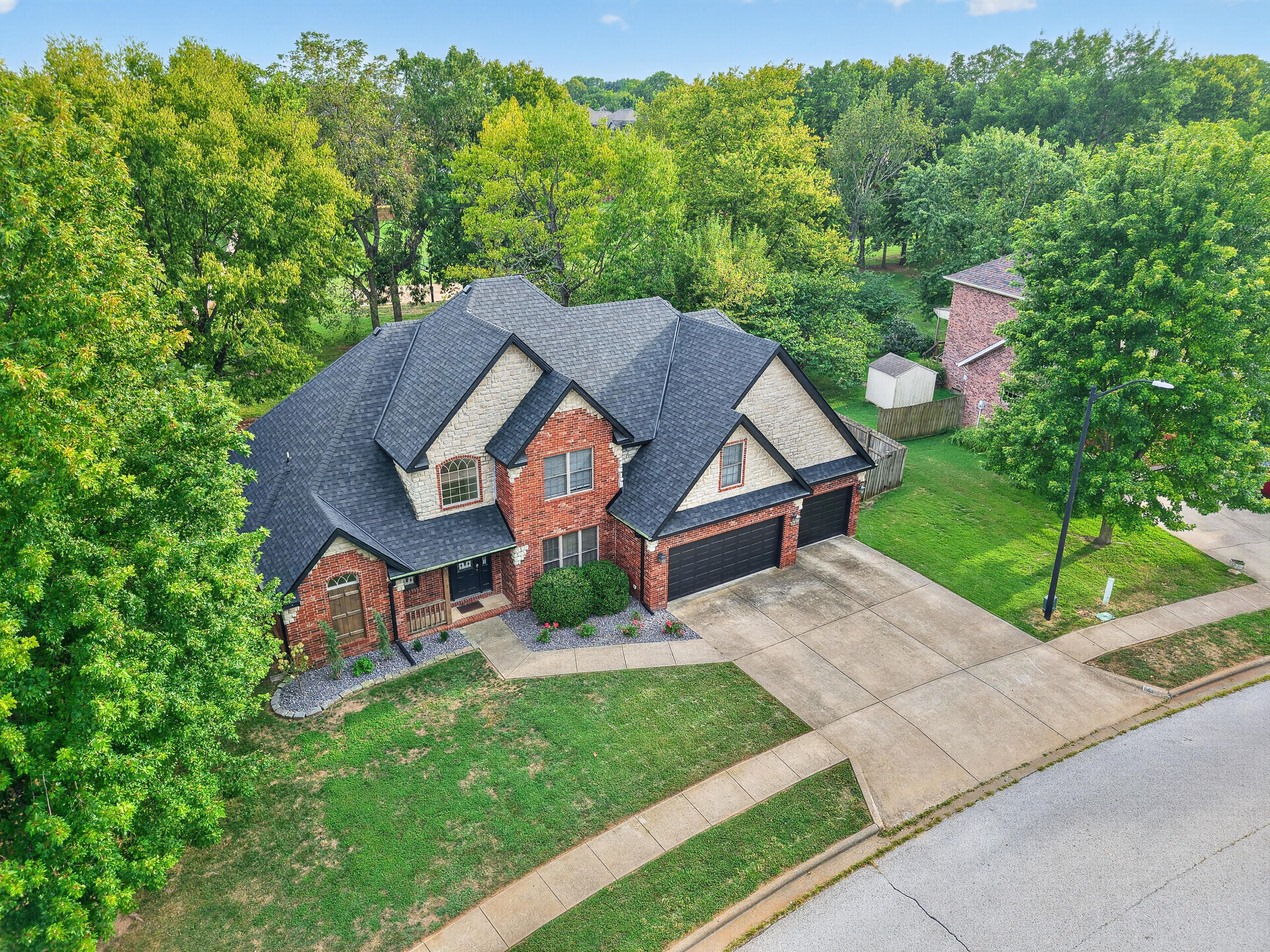 Photo 3 - Residential for sale – 829 S Shuyler Lane  Republic, MO
