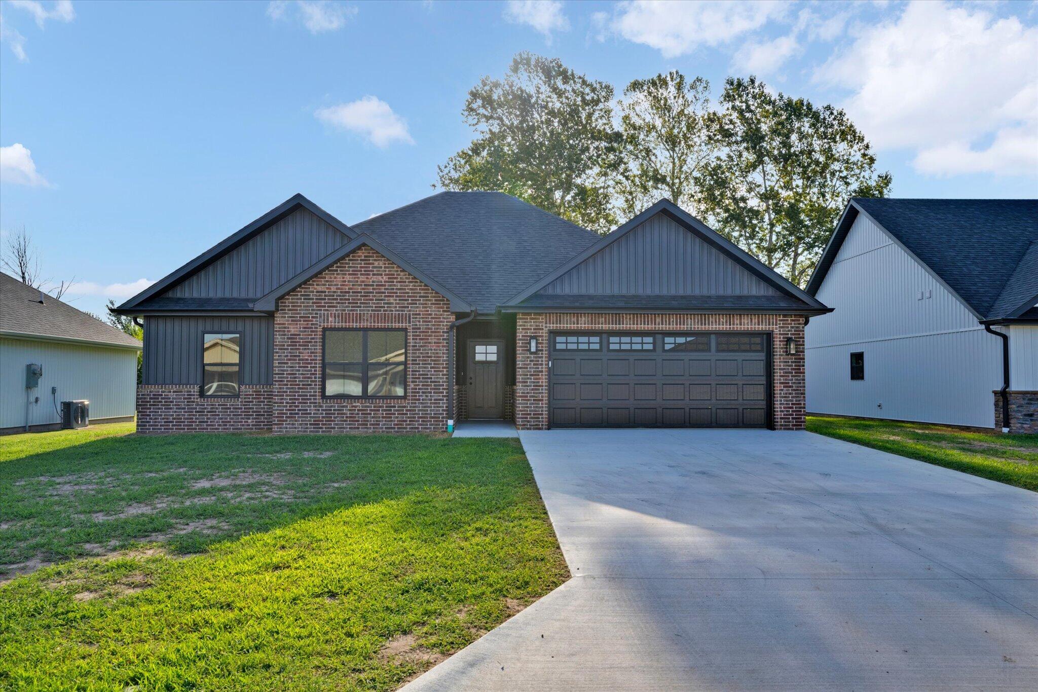 Photo 32 - Residential for sale – 2740 S Caden Lane  Bolivar, MO