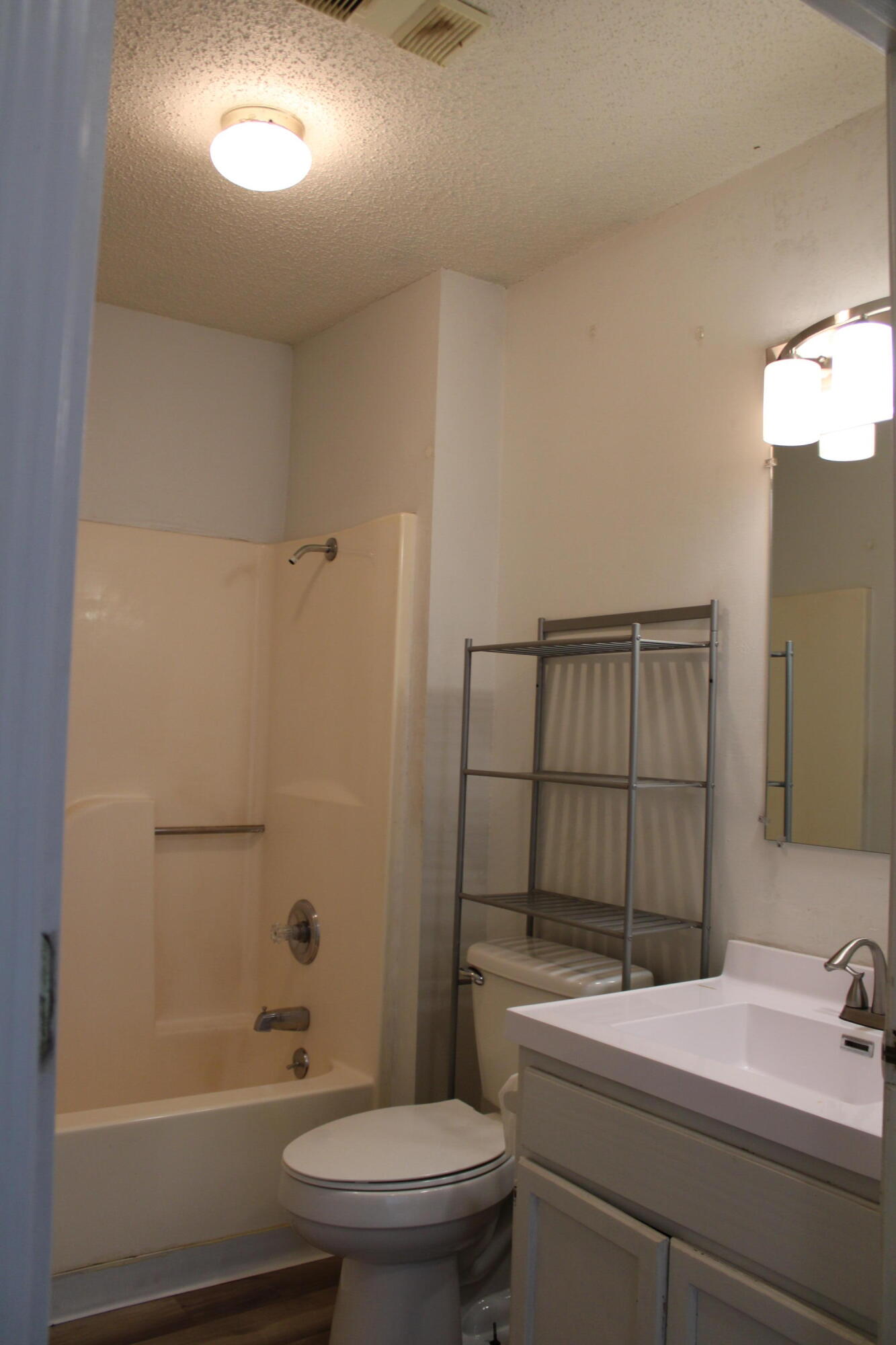 Photo 6 - Residential Lease for sale – 103  Sweet Gum   Kirbyville, MO