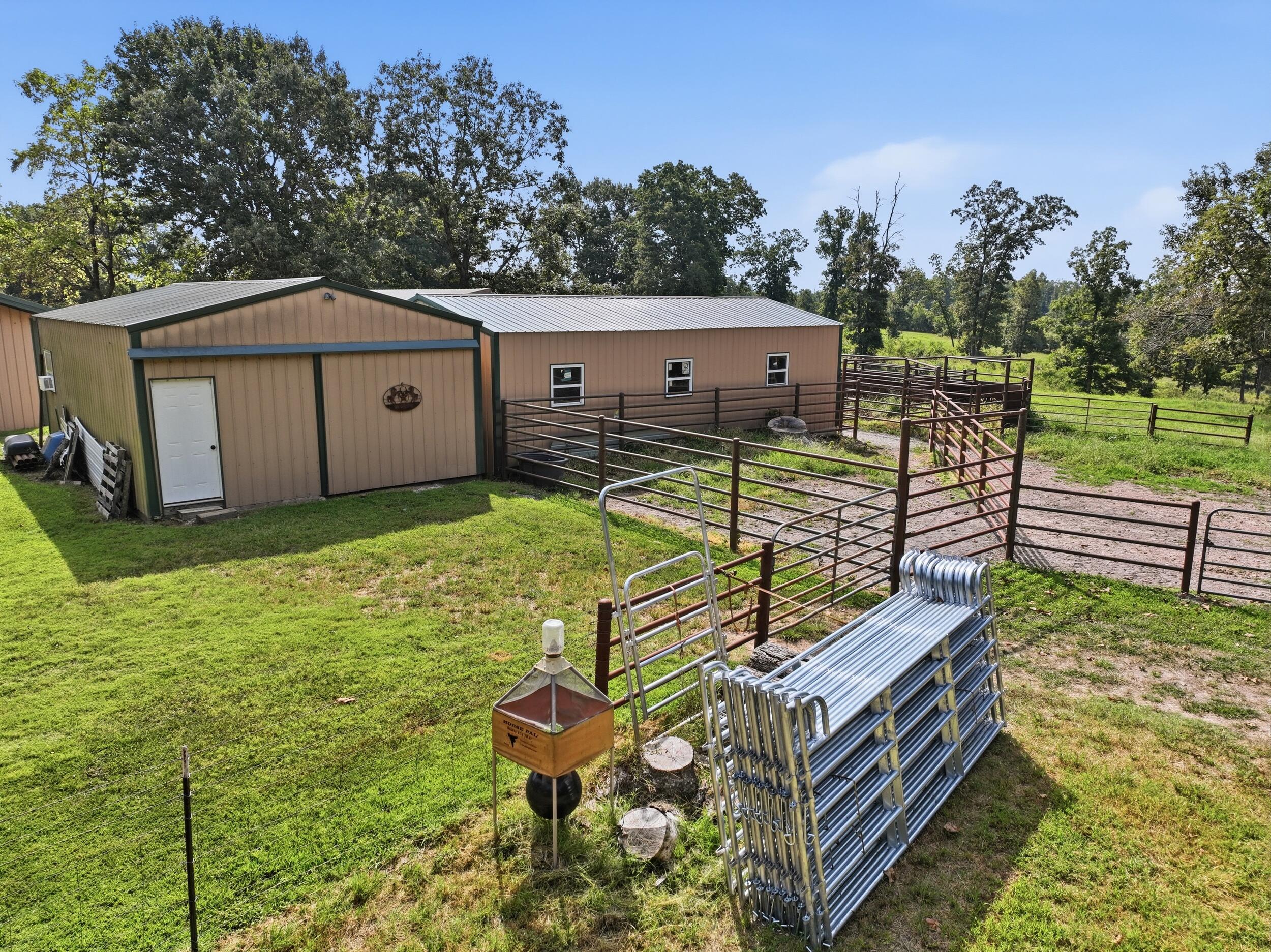 Photo 22 - Farm for sale – 134  Mcintire Road  Caulfield, MO