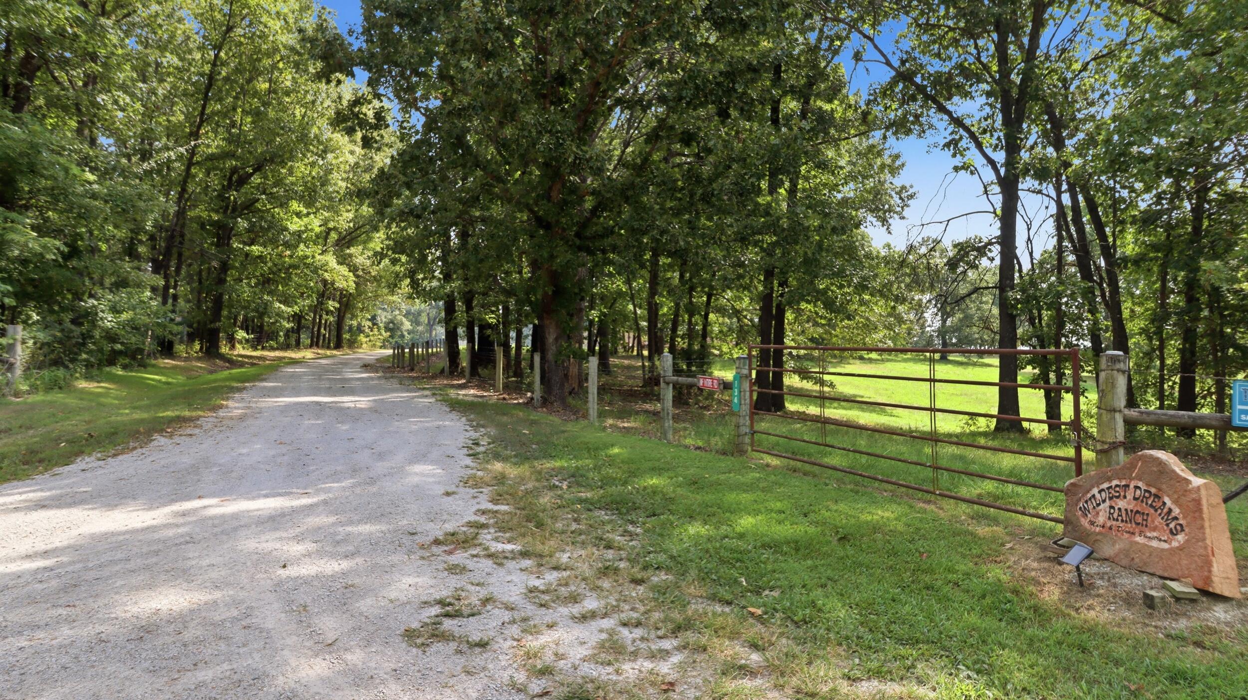 Photo 12 - Farm for sale – 134  Mcintire Road  Caulfield, MO