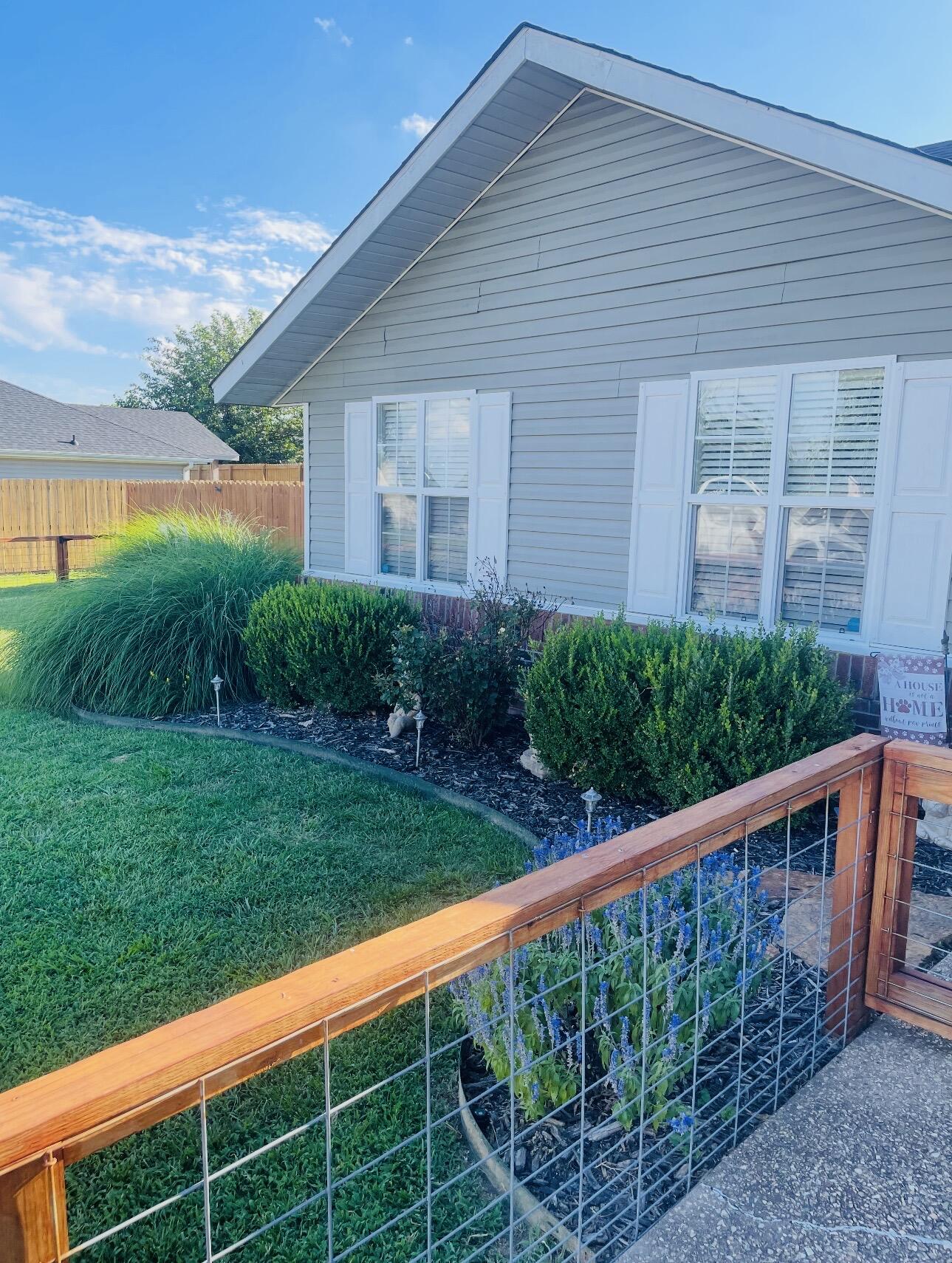 Photo 5 - Residential for sale – 707  Ashley Court  Anderson, MO
