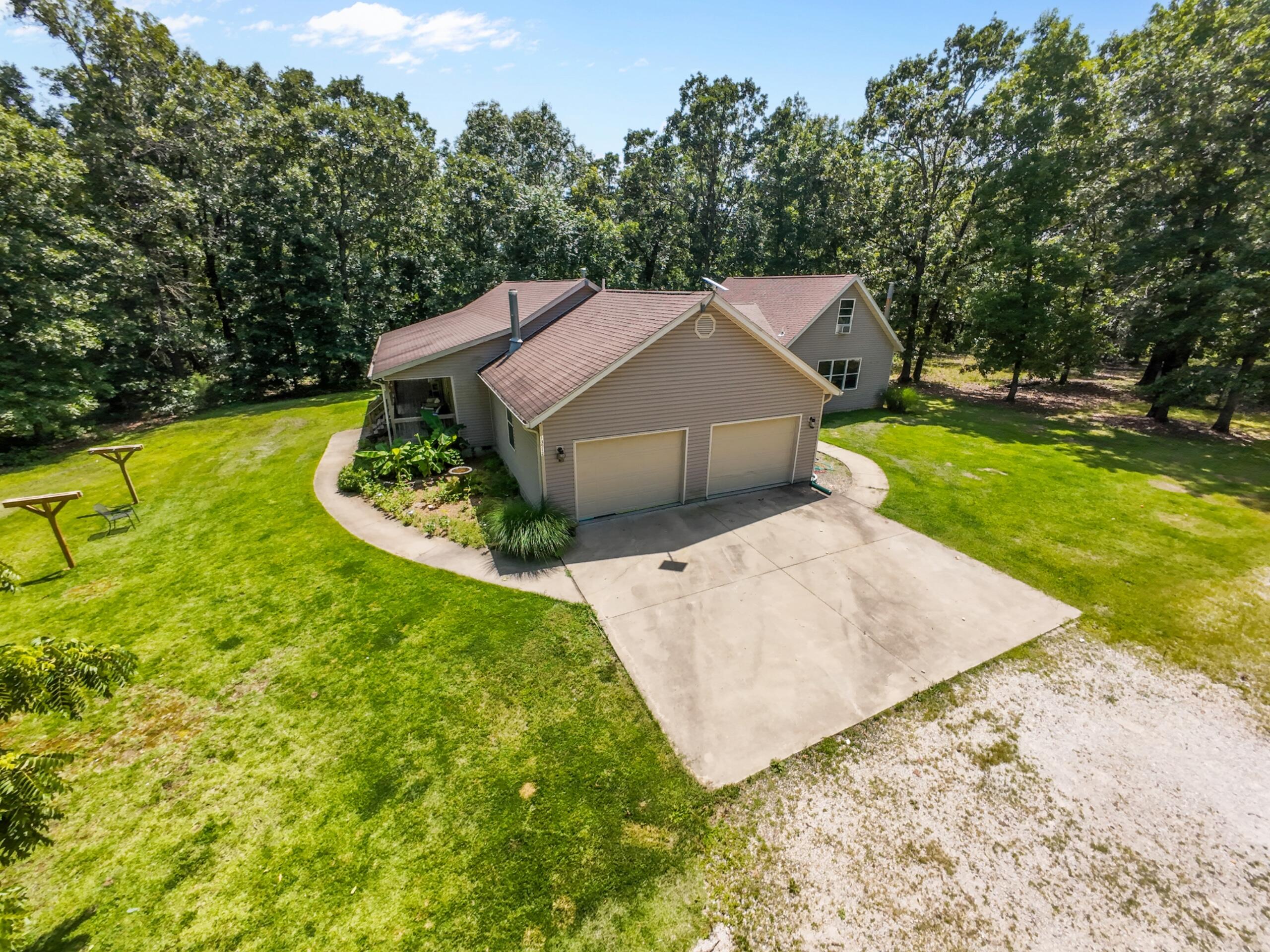 Photo 9 - Residential for sale – 13512  Lawrence 2037   Miller, MO