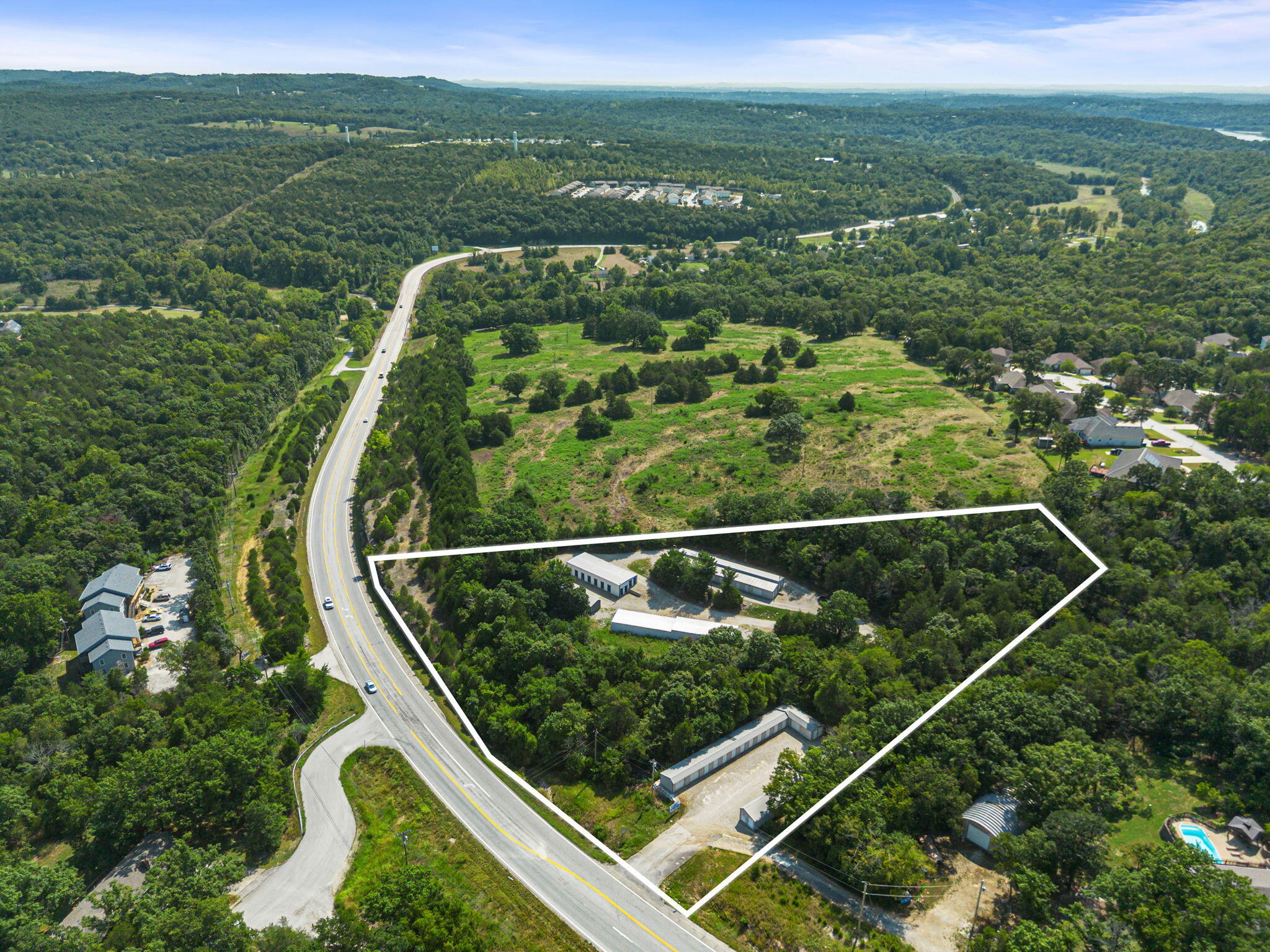 Photo 3 - Commercial Sale for sale – 912  State Highway F   Branson, MO