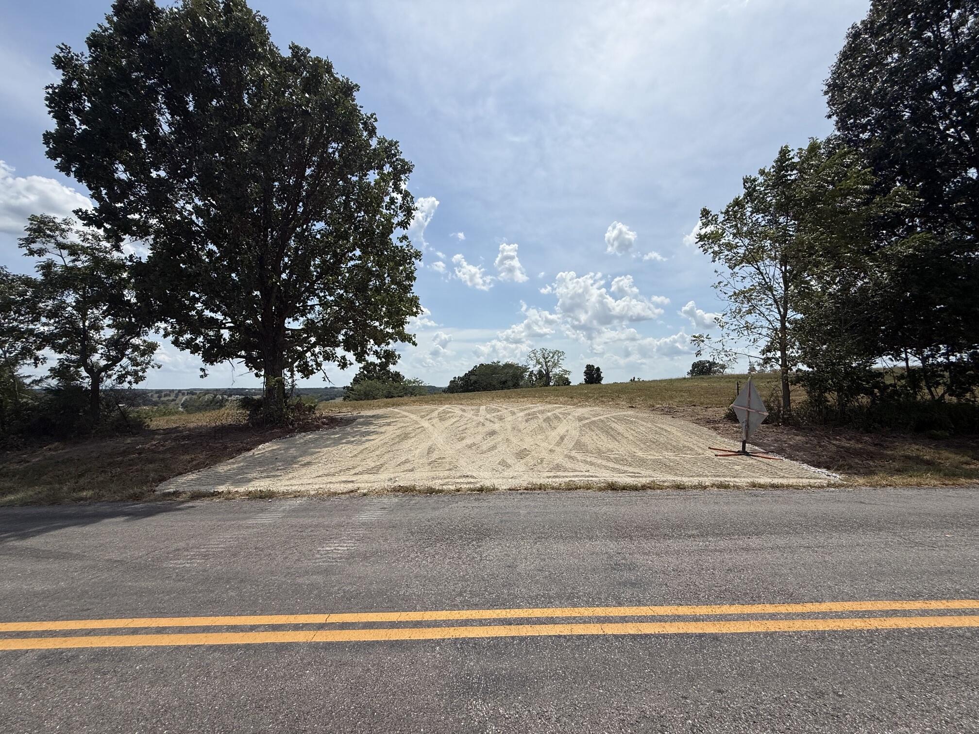Photo 8 - Land for sale – 000  Hwy M Tract C-1   Cabool, MO