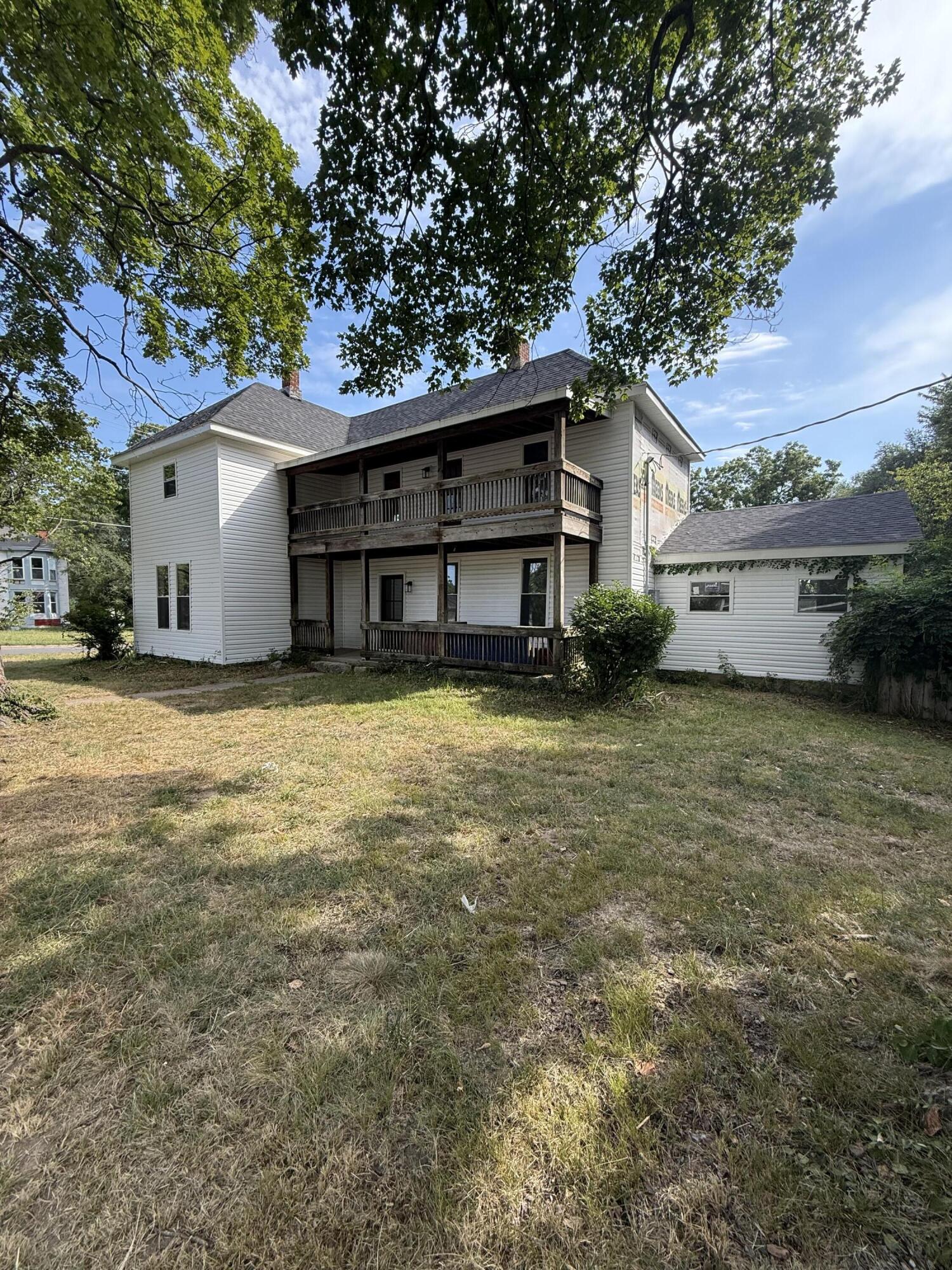 Photo 23 - Residential for sale – 402 E Olive Street  Bolivar, MO