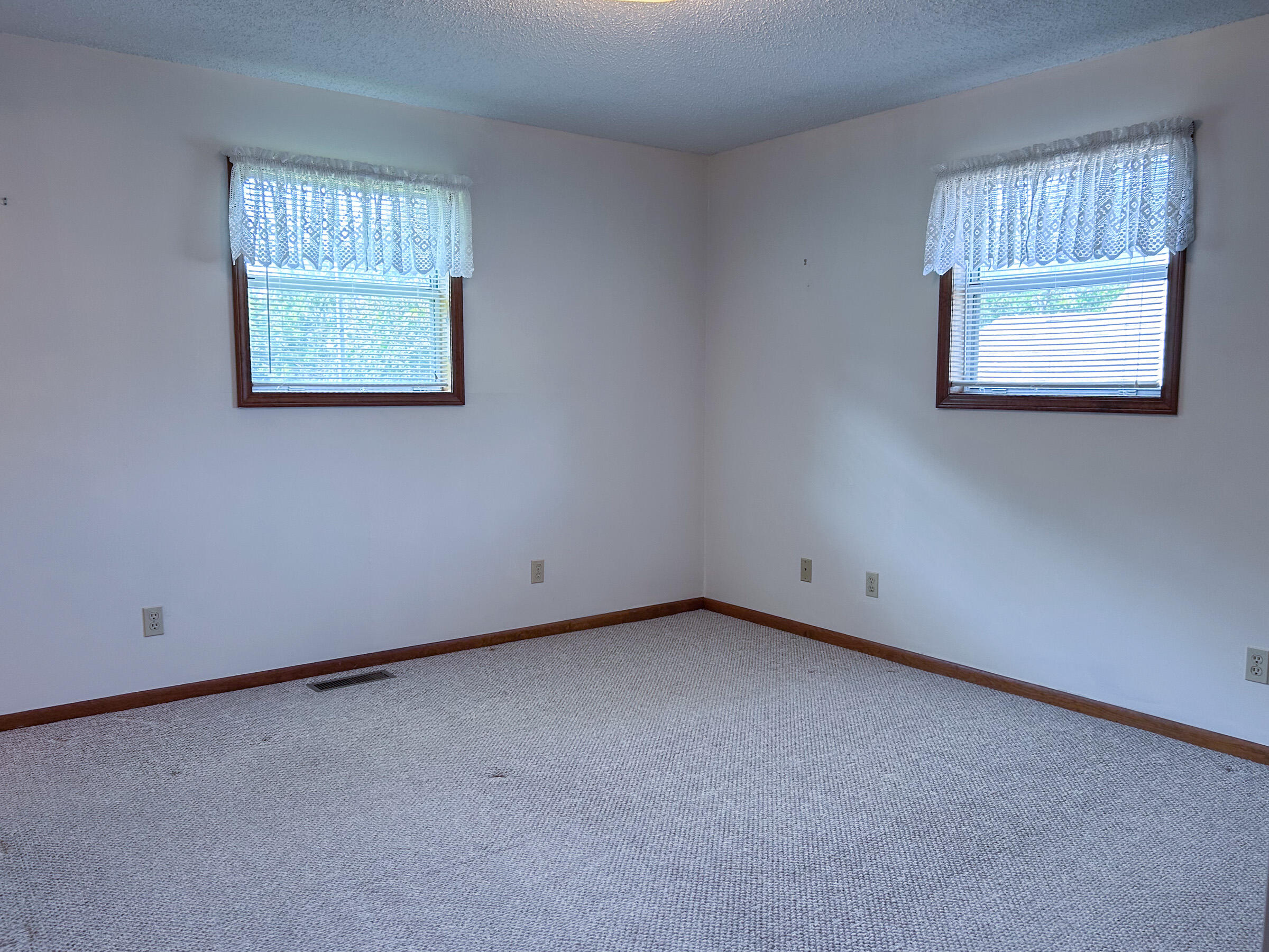 Photo 12 - Residential for sale – 316 W 5th Street  Mountain Grove, MO