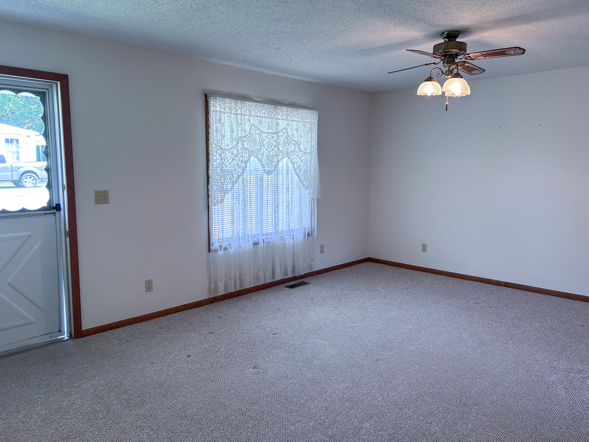 Photo 8 - Residential for sale – 316 W 5th Street  Mountain Grove, MO