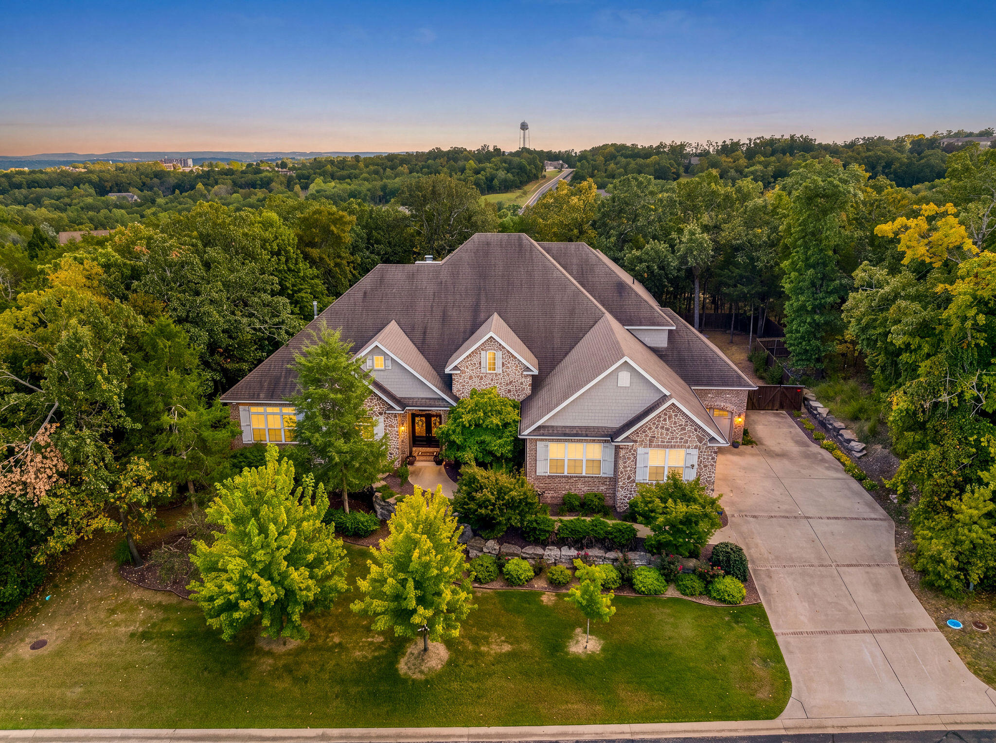 Photo 3 - Residential for sale – 117  Olympic Drive  Branson, MO