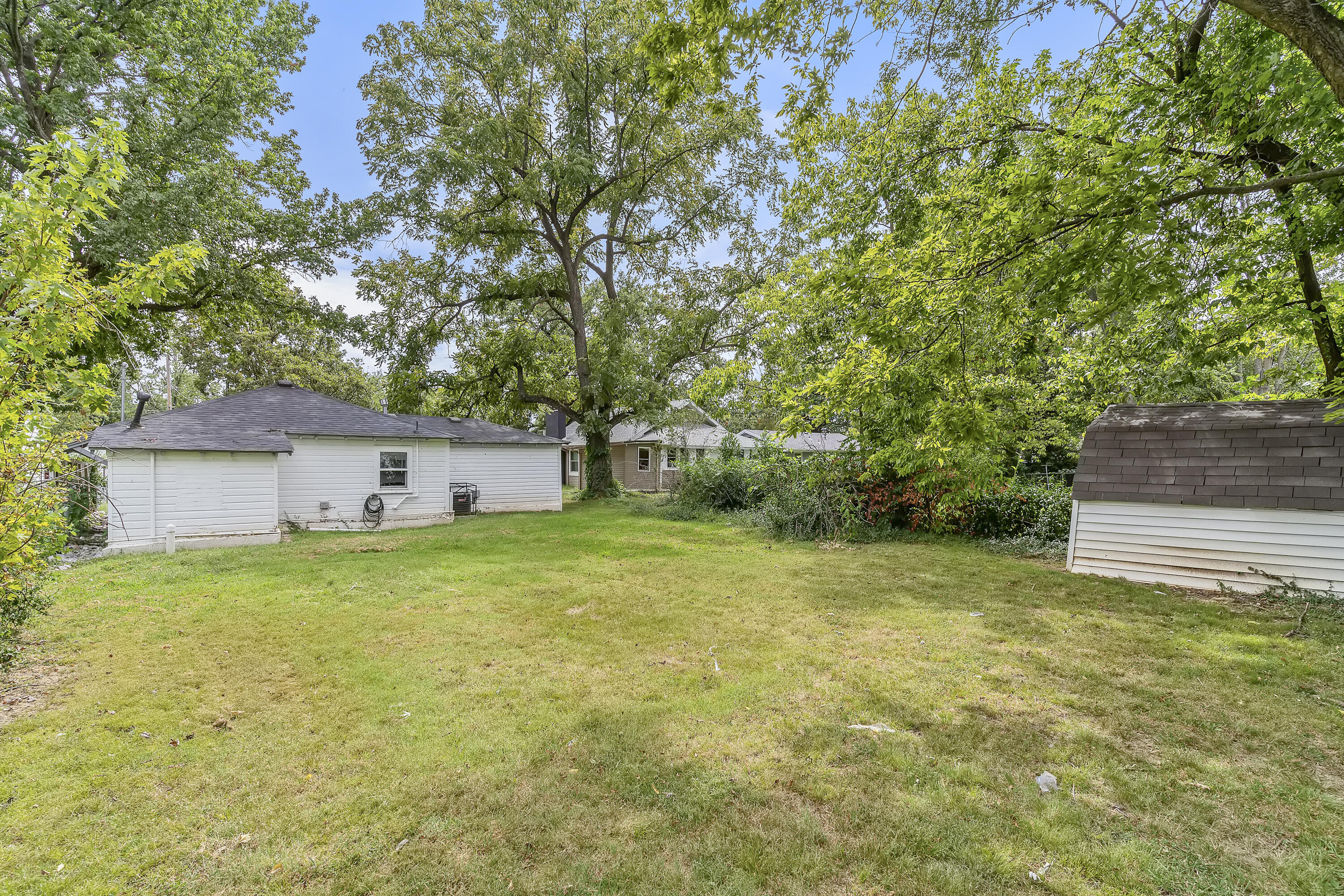 Photo 21 - Residential for sale – 1815 W Webster Street  Springfield, MO