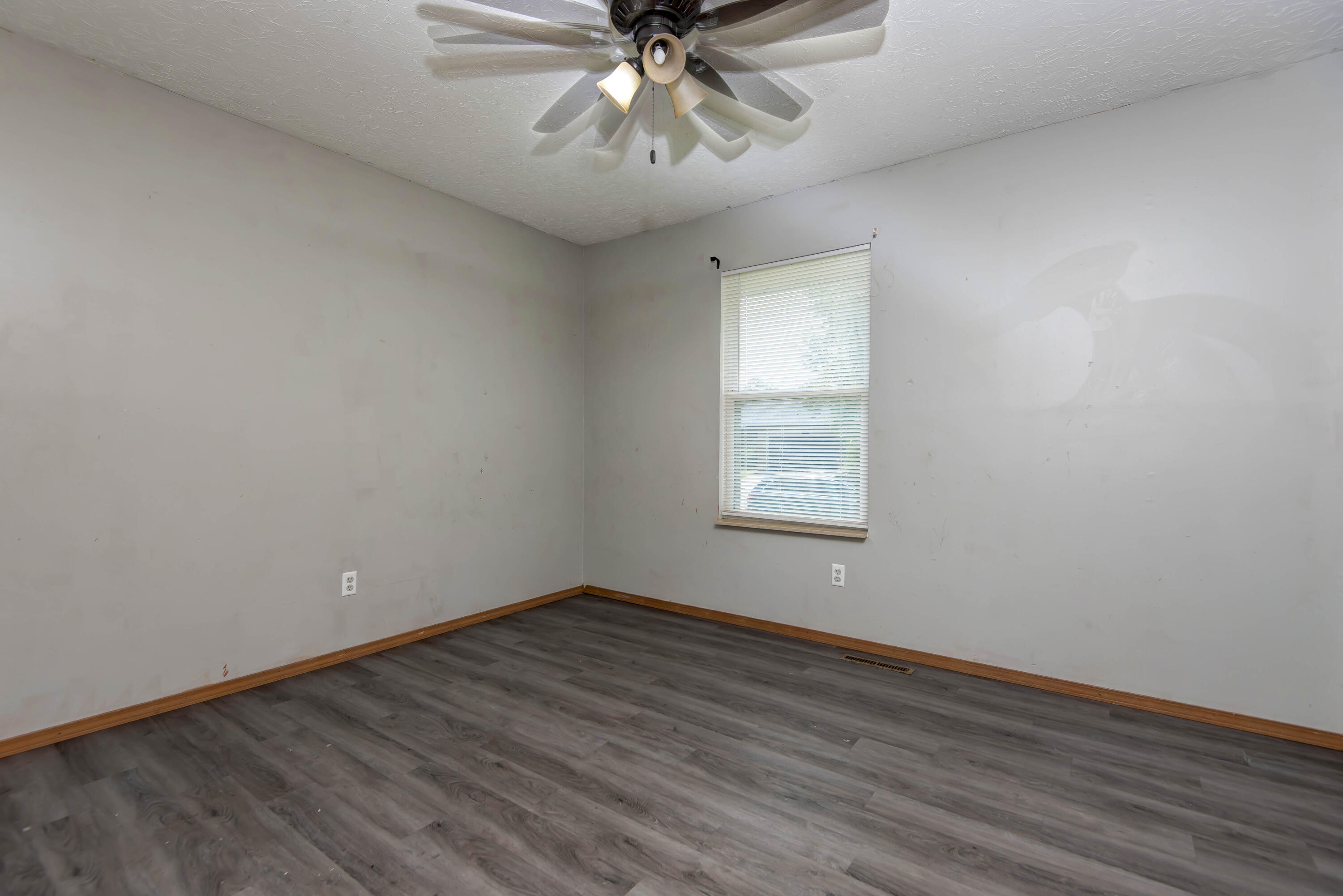 Photo 16 - Residential for sale – 2120 S Golden Avenue  Springfield, MO