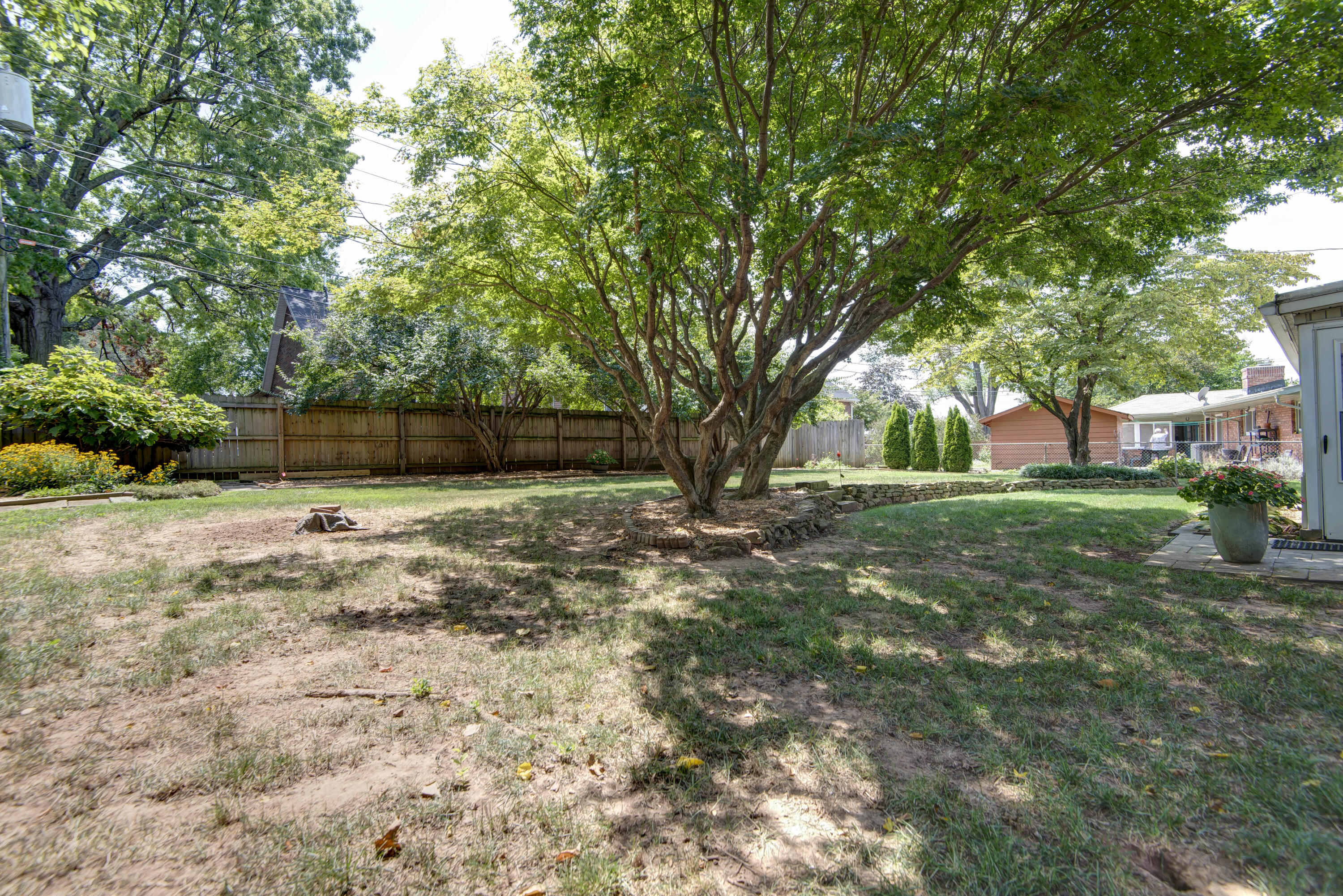 Photo 25 - Residential for sale – 1842 E Sunset Drive  Springfield, MO