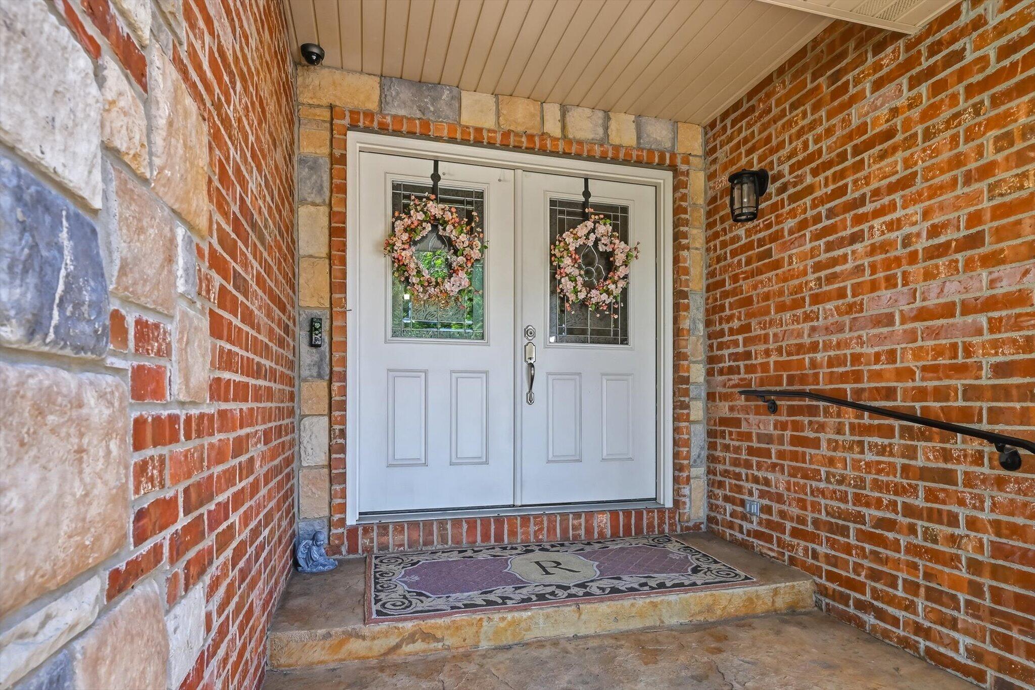 Photo 3 - Residential for sale – 848 E Country Ridge Street  Nixa, MO