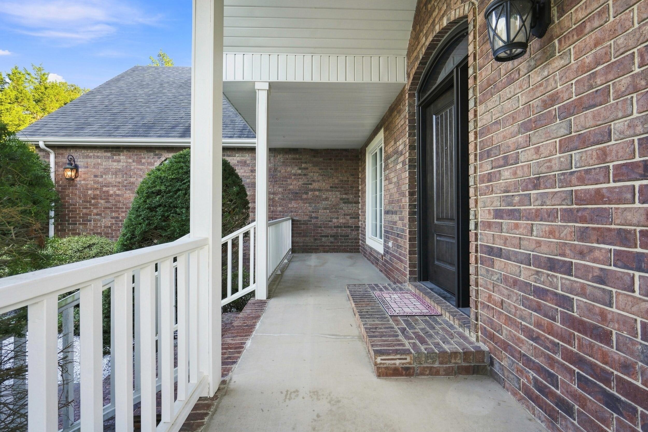 Photo 5 - Residential for sale – 807 S Stanford Drive  Rogersville, MO