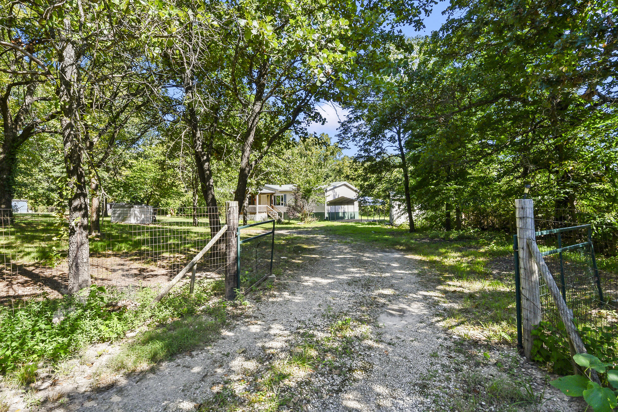 Photo 2 - Residential for sale – 5082  State Highway M   Niangua, MO