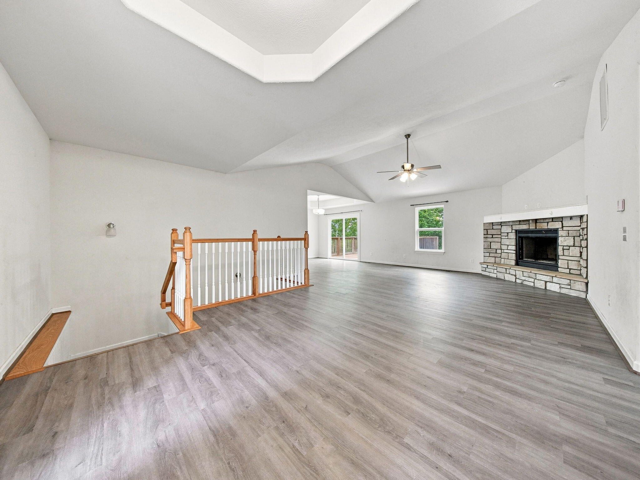 Photo 7 - Residential for sale – 1295  Morningside Falls Boulevard  Blue Eye, MO