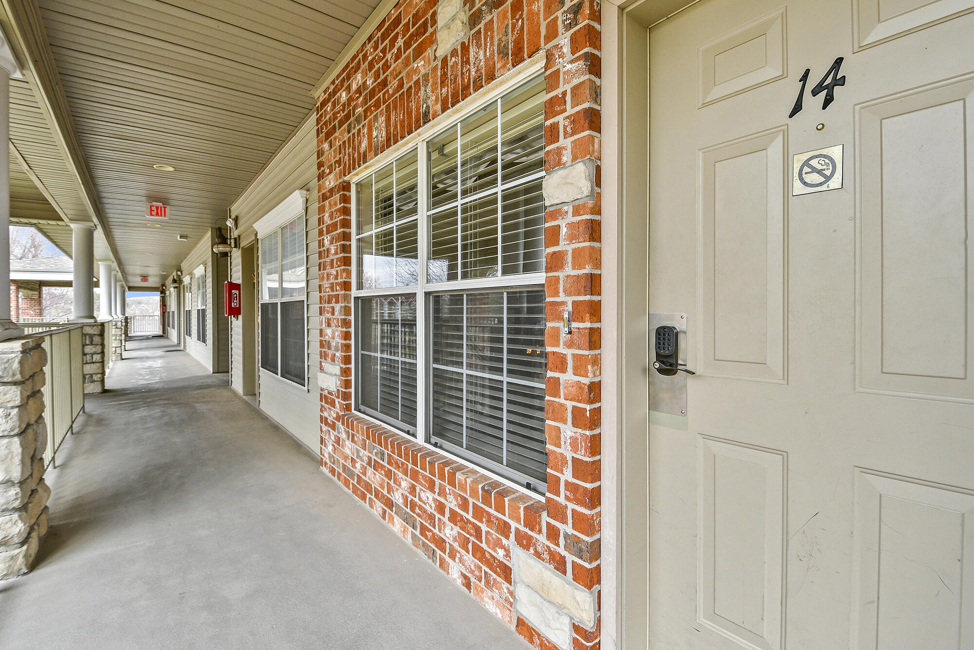 Photo 3 - Residential for sale – 201  Golfview Drive  Branson, MO