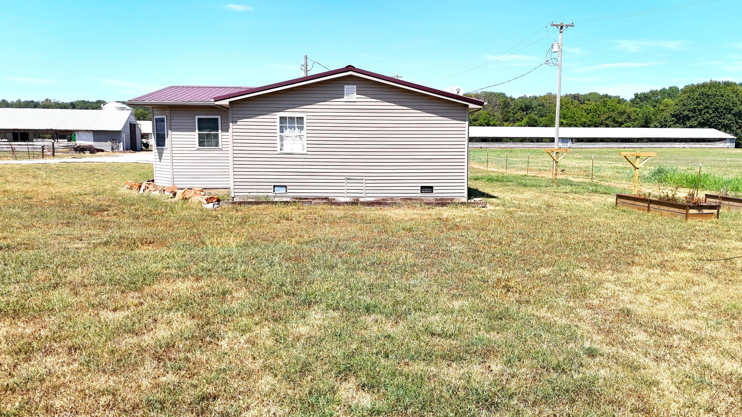 Photo 42 - Farm for sale – 11477 N Blackberry Road  Carthage, MO