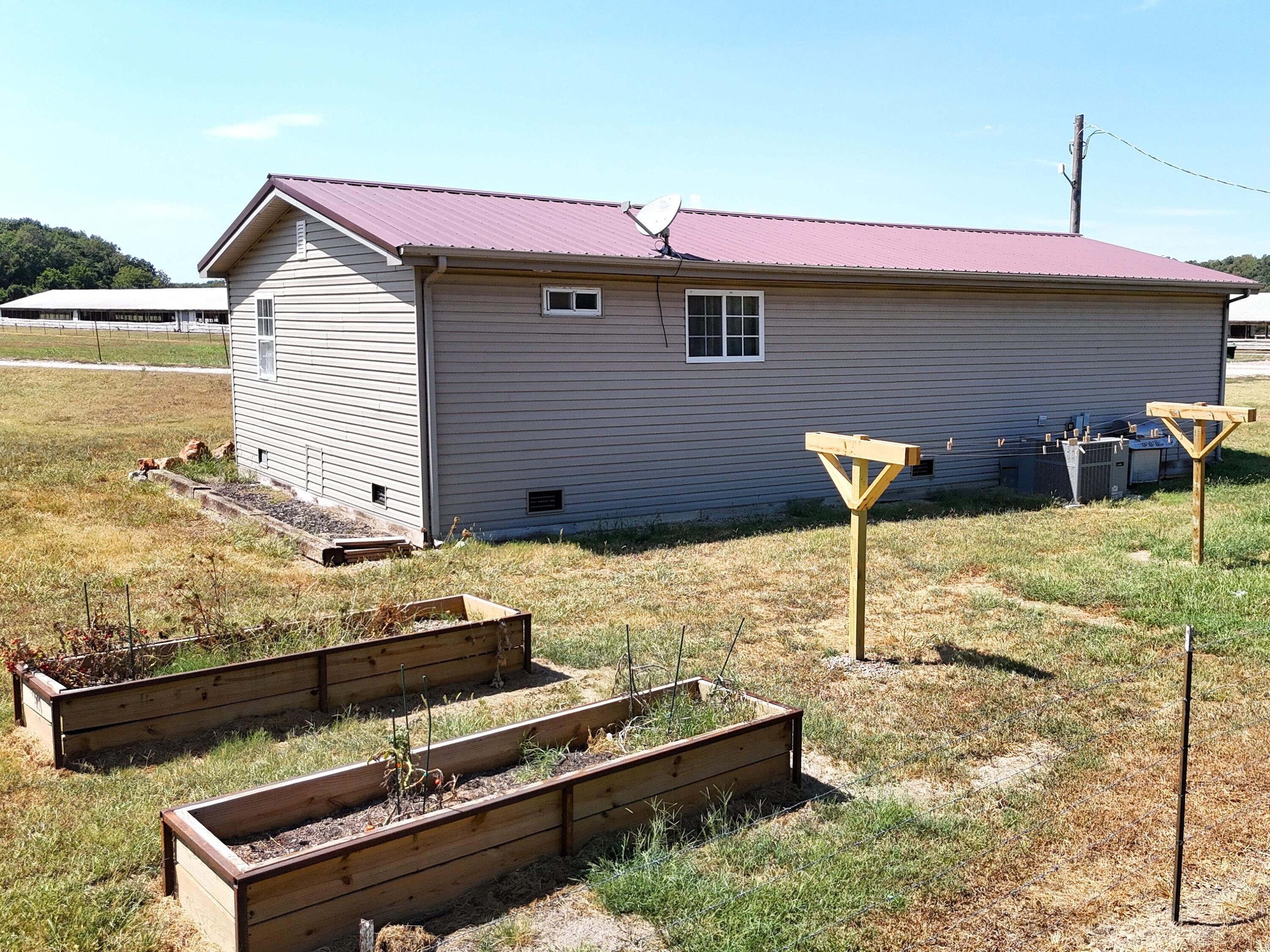 Photo 48 - Farm for sale – 11477 N Blackberry Road  Carthage, MO