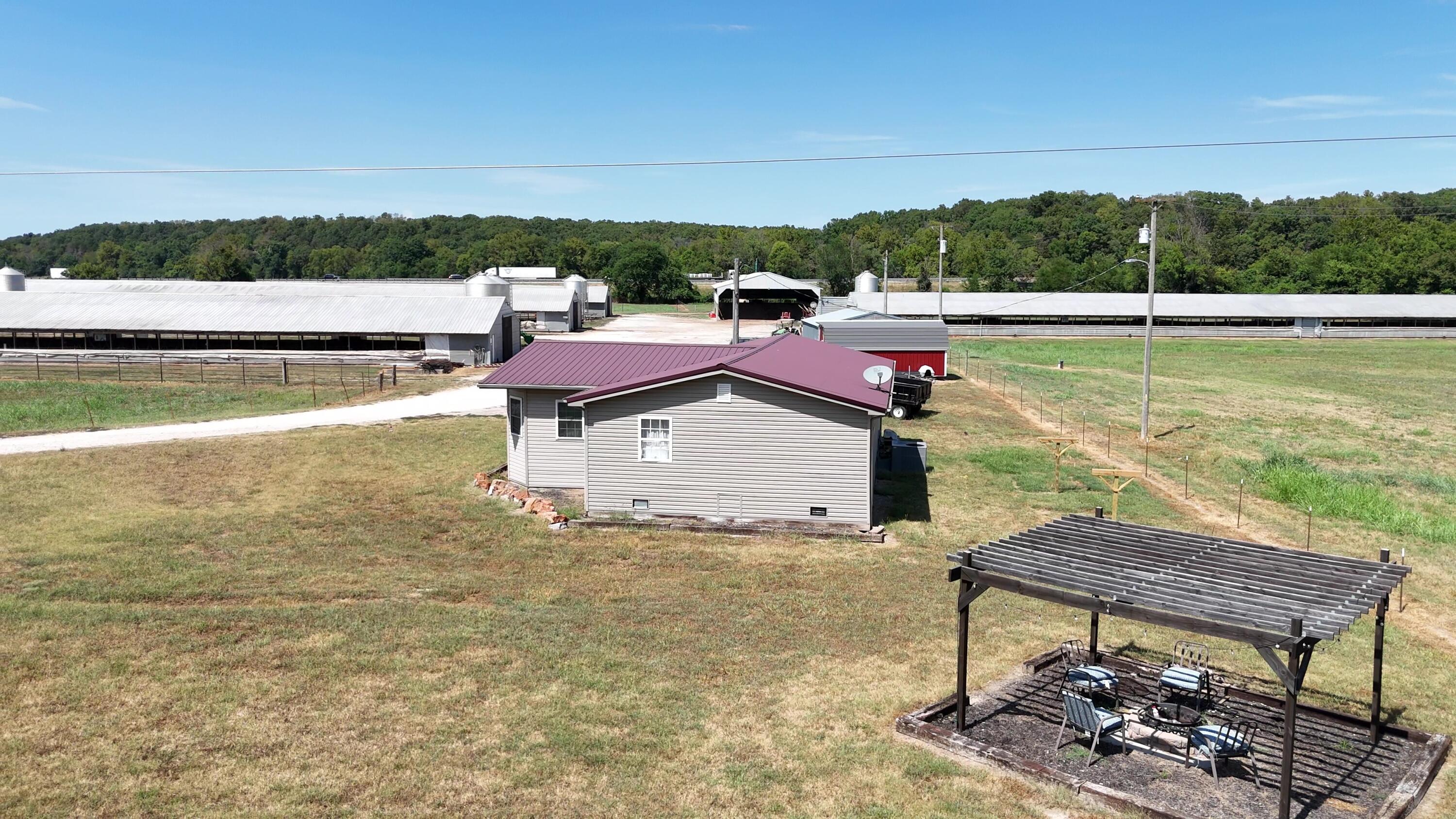 Photo 43 - Farm for sale – 11477 N Blackberry Road  Carthage, MO
