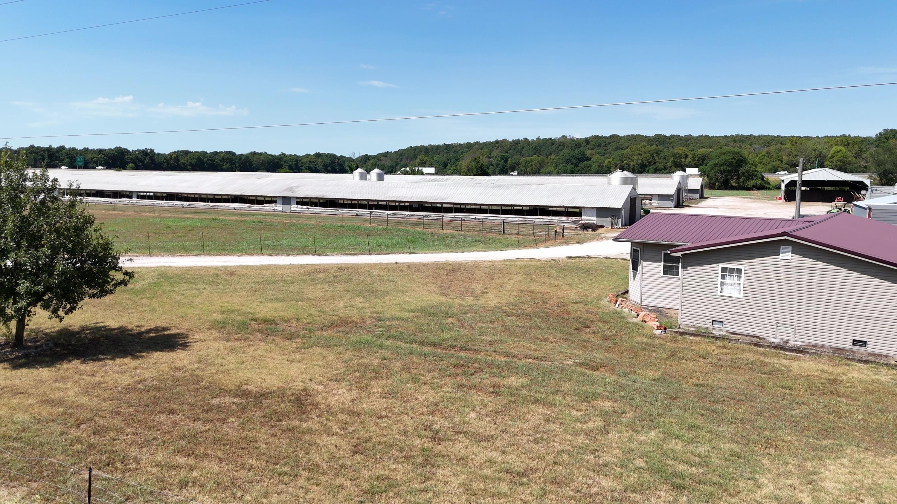 Photo 46 - Farm for sale – 11477 N Blackberry Road  Carthage, MO