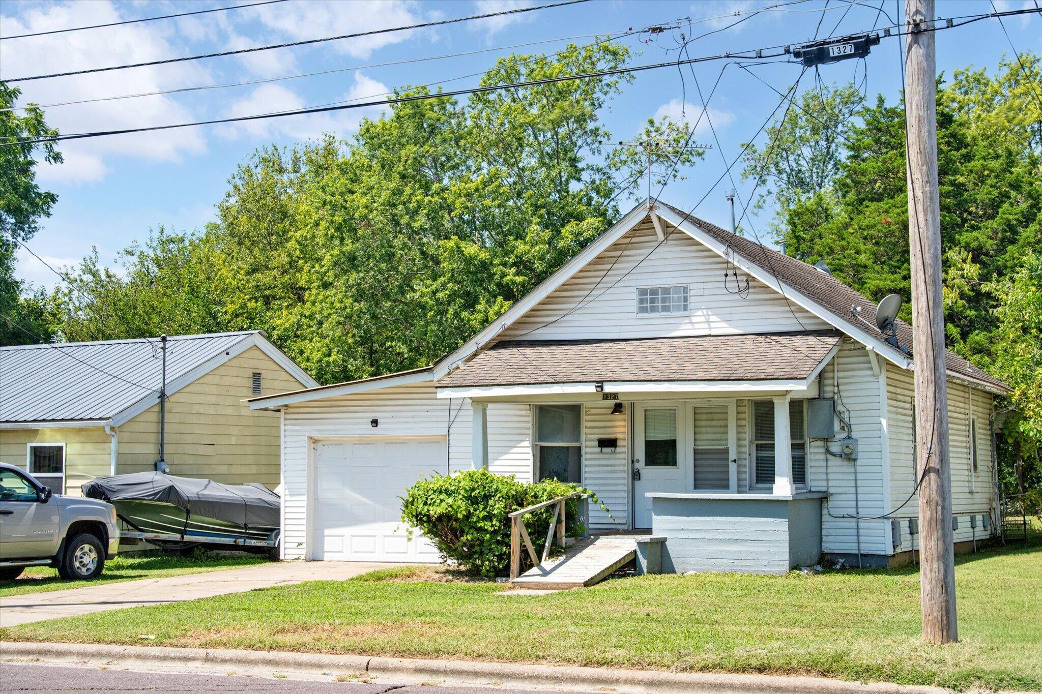 Photo 26 - Residential for sale – 1327 N Marion Avenue  Springfield, MO
