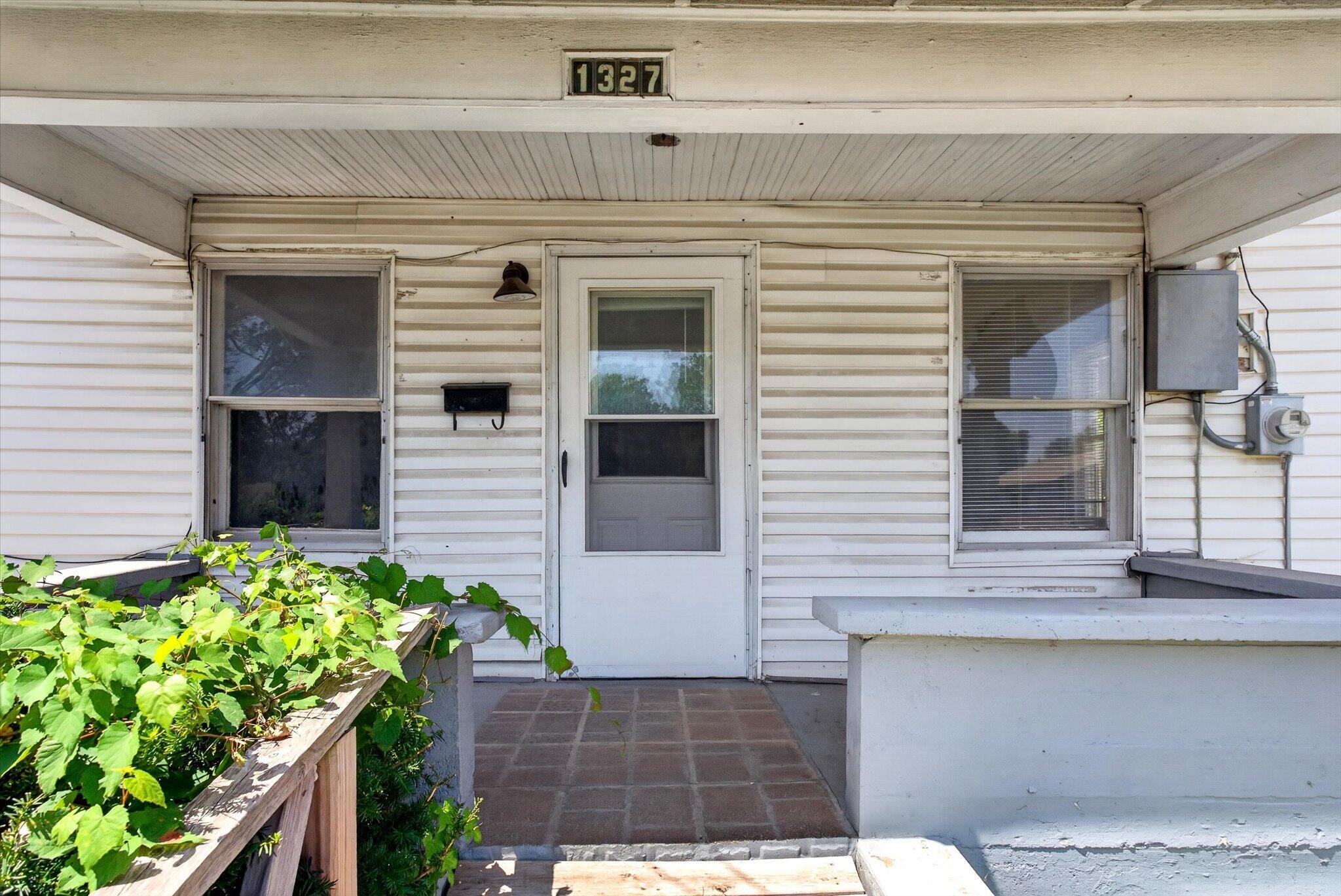 Photo 4 - Residential for sale – 1327 N Marion Avenue  Springfield, MO