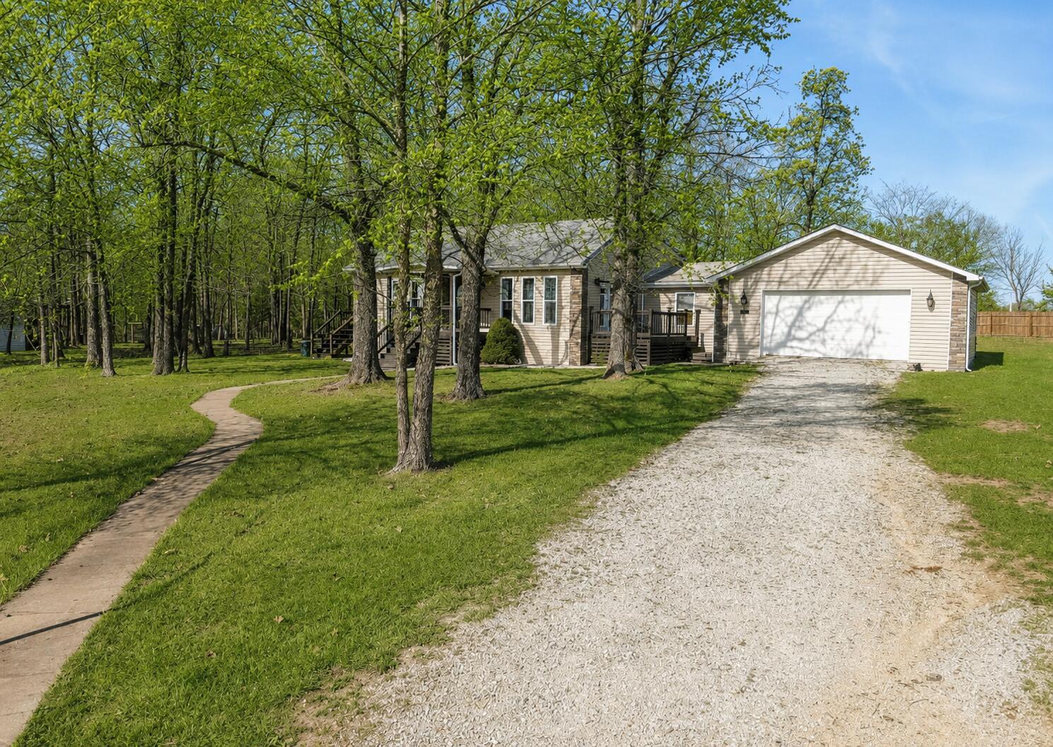 Photo 2 - Residential for sale – # 4707  Private Road 5127   Willow Springs, MO