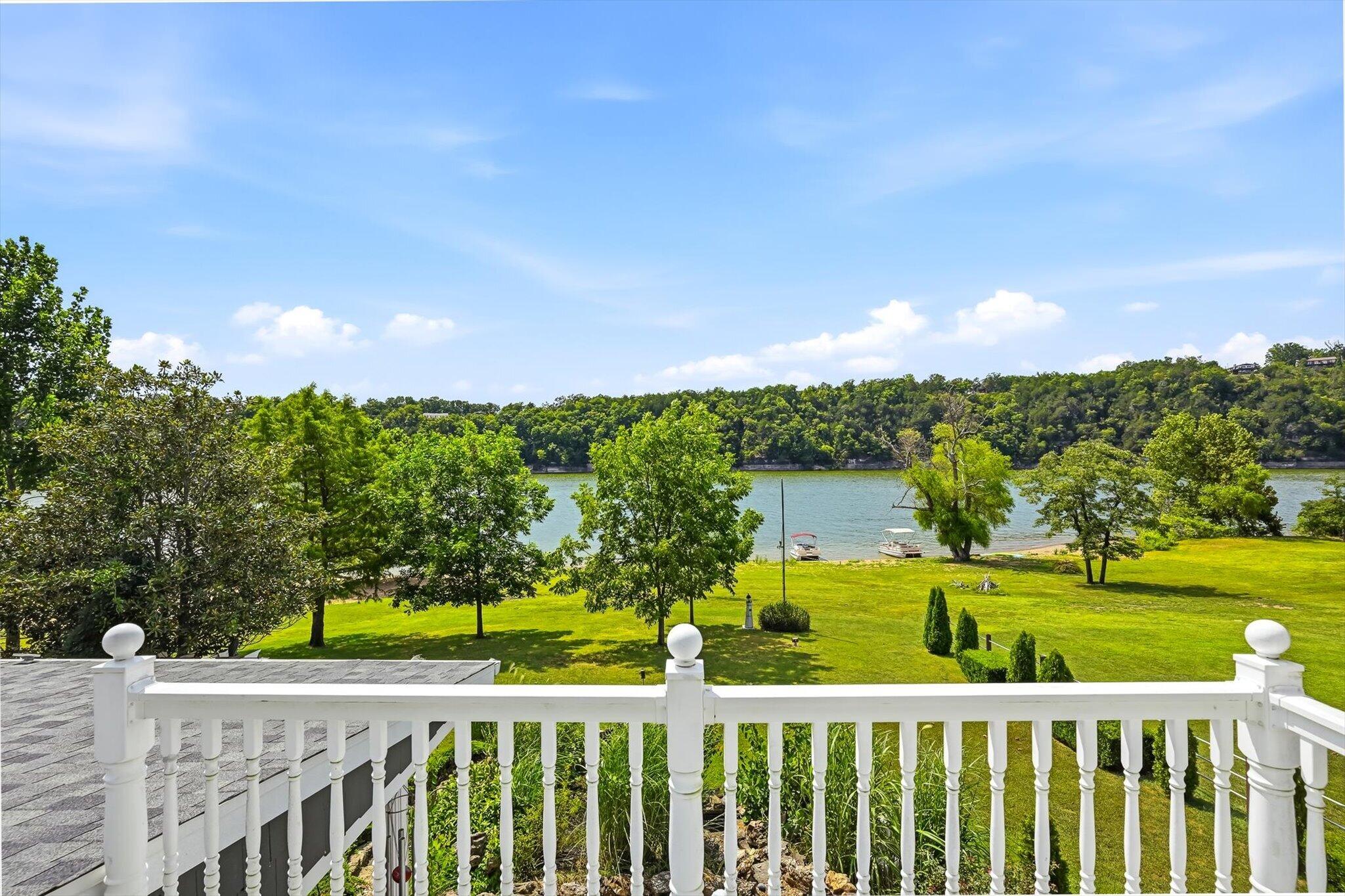 Photo 2 - Residential for sale – 3312  Long Bend Road  Galena, MO