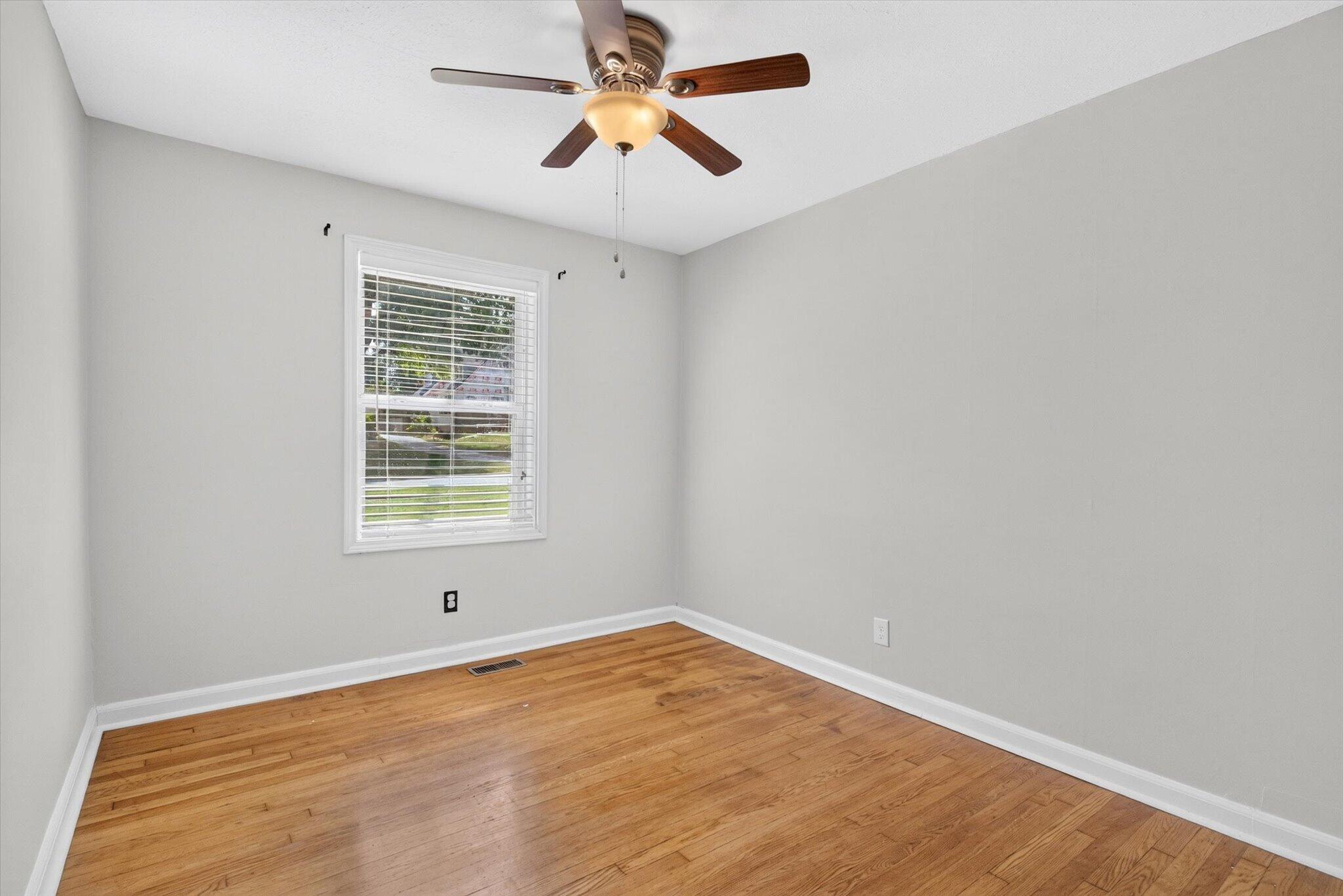 Photo 19 - Residential for sale – 1345 E Walnut Street  Springfield, MO