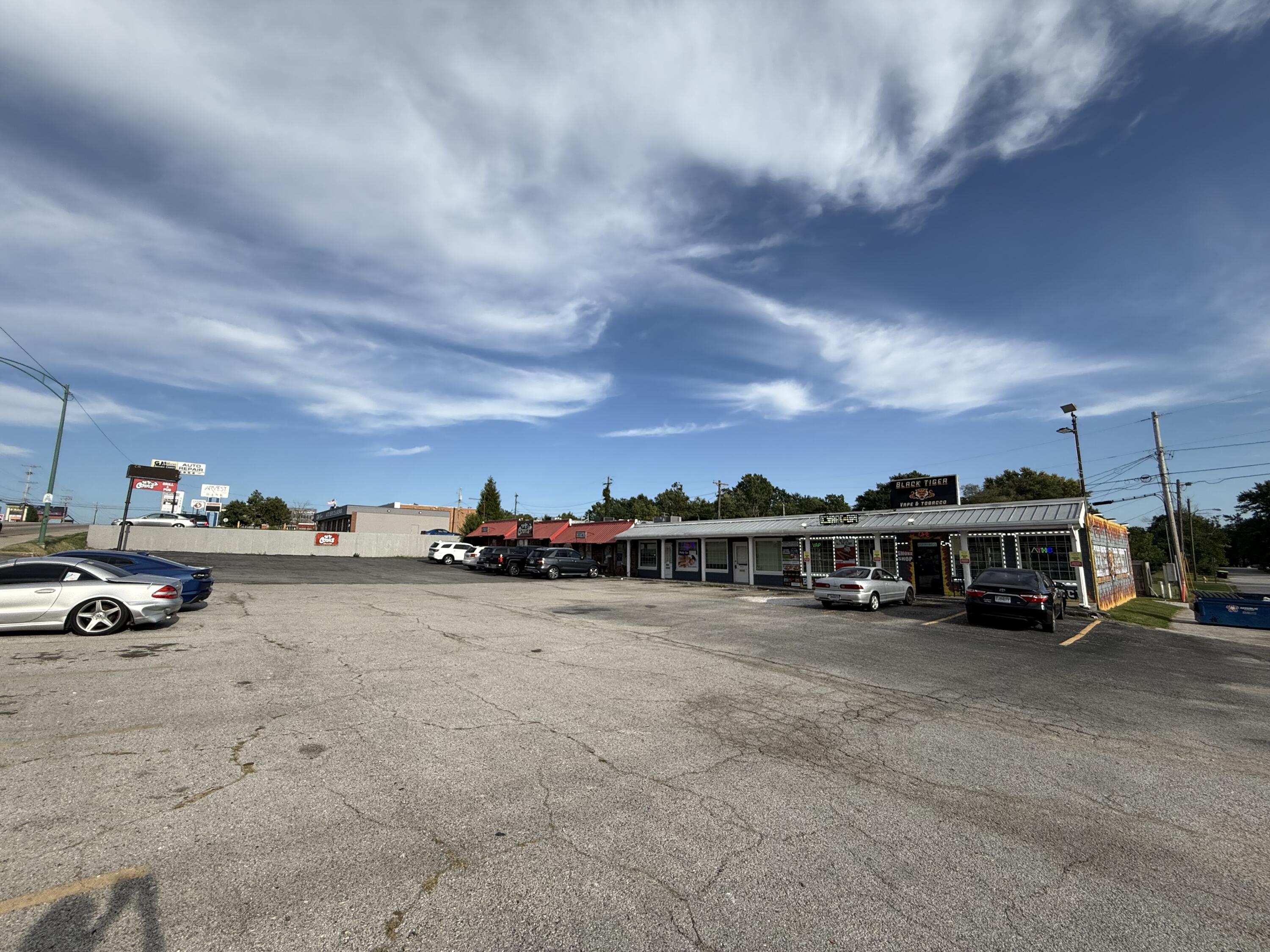 Photo 10 - Commercial Lease for sale – 3132 E Sunshine Street  Springfield, MO