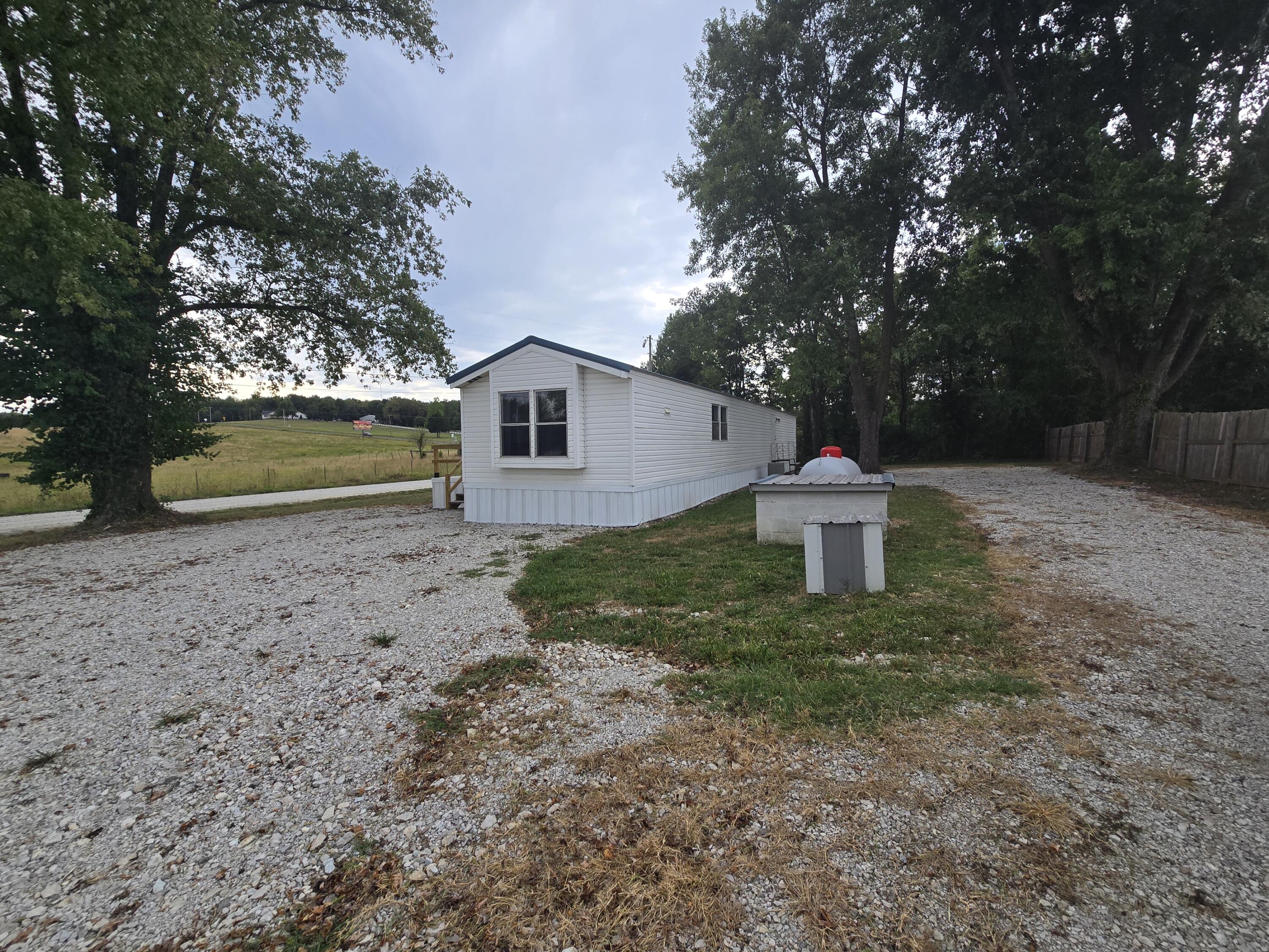 Photo 26 - Residential for sale – 25990  Elk Road  Pittsburg, MO