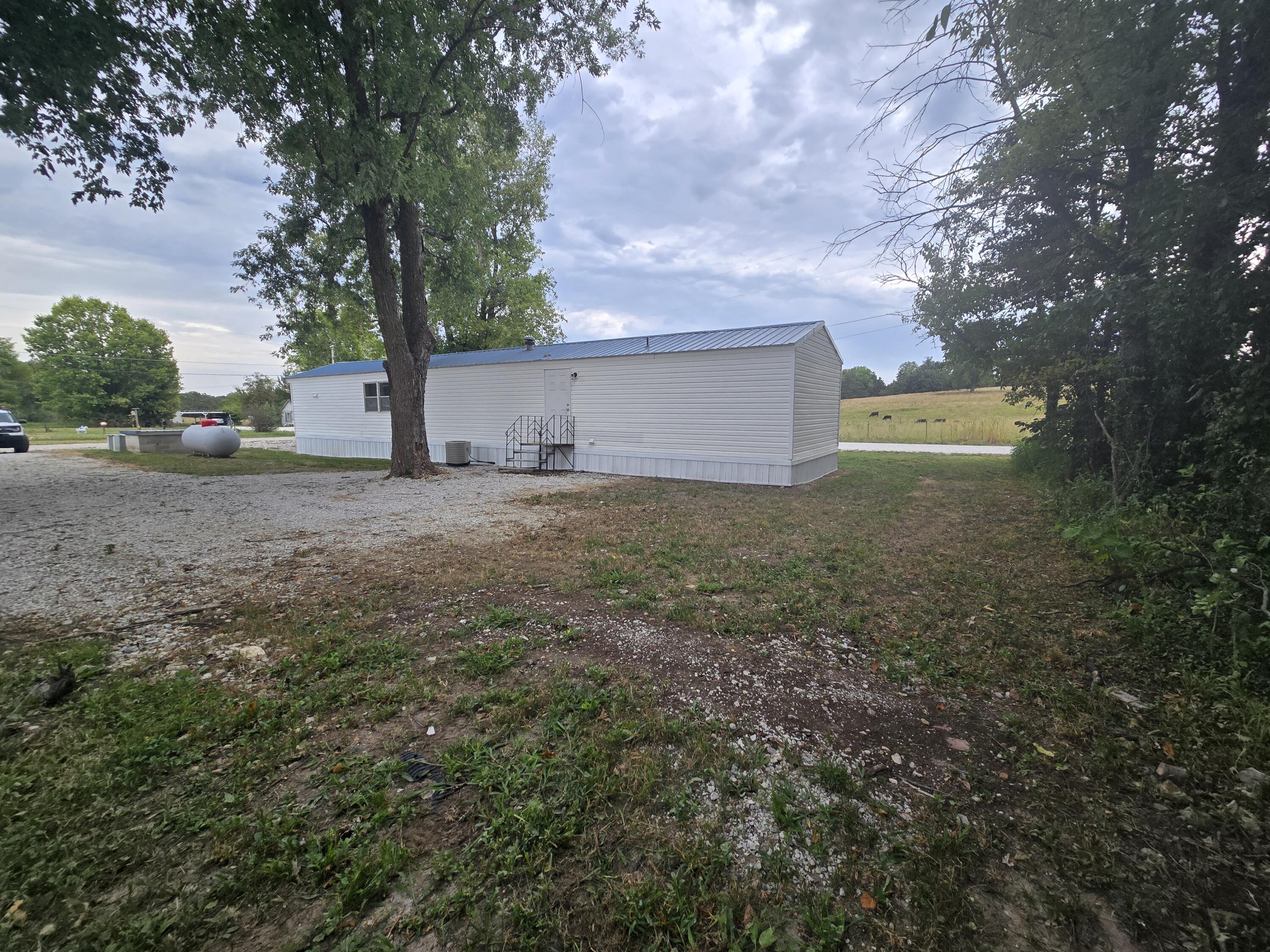 Photo 25 - Residential for sale – 25990  Elk Road  Pittsburg, MO