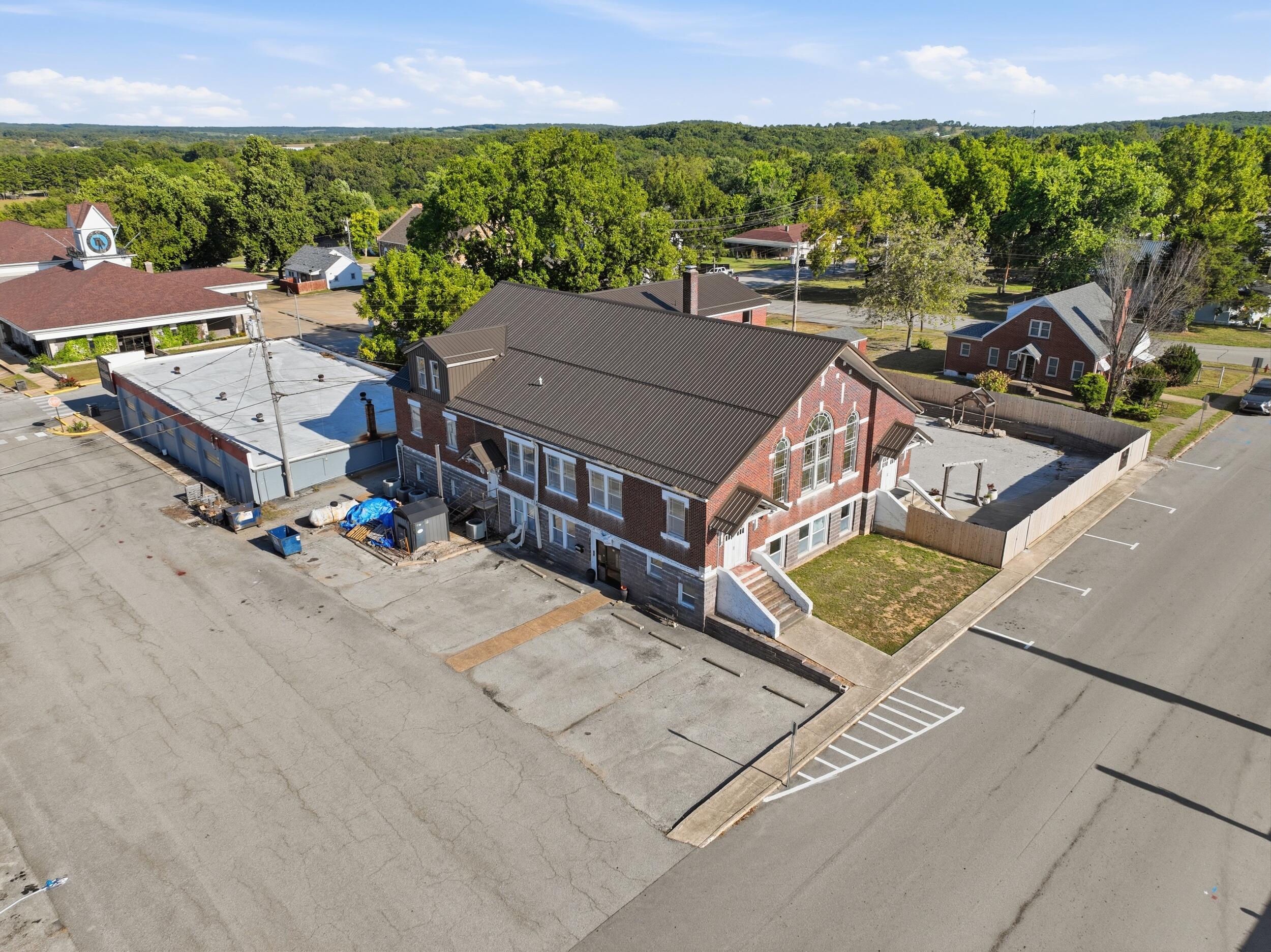 Photo 26 - Commercial Sale for sale – 402 S 1st Street  Houston, MO