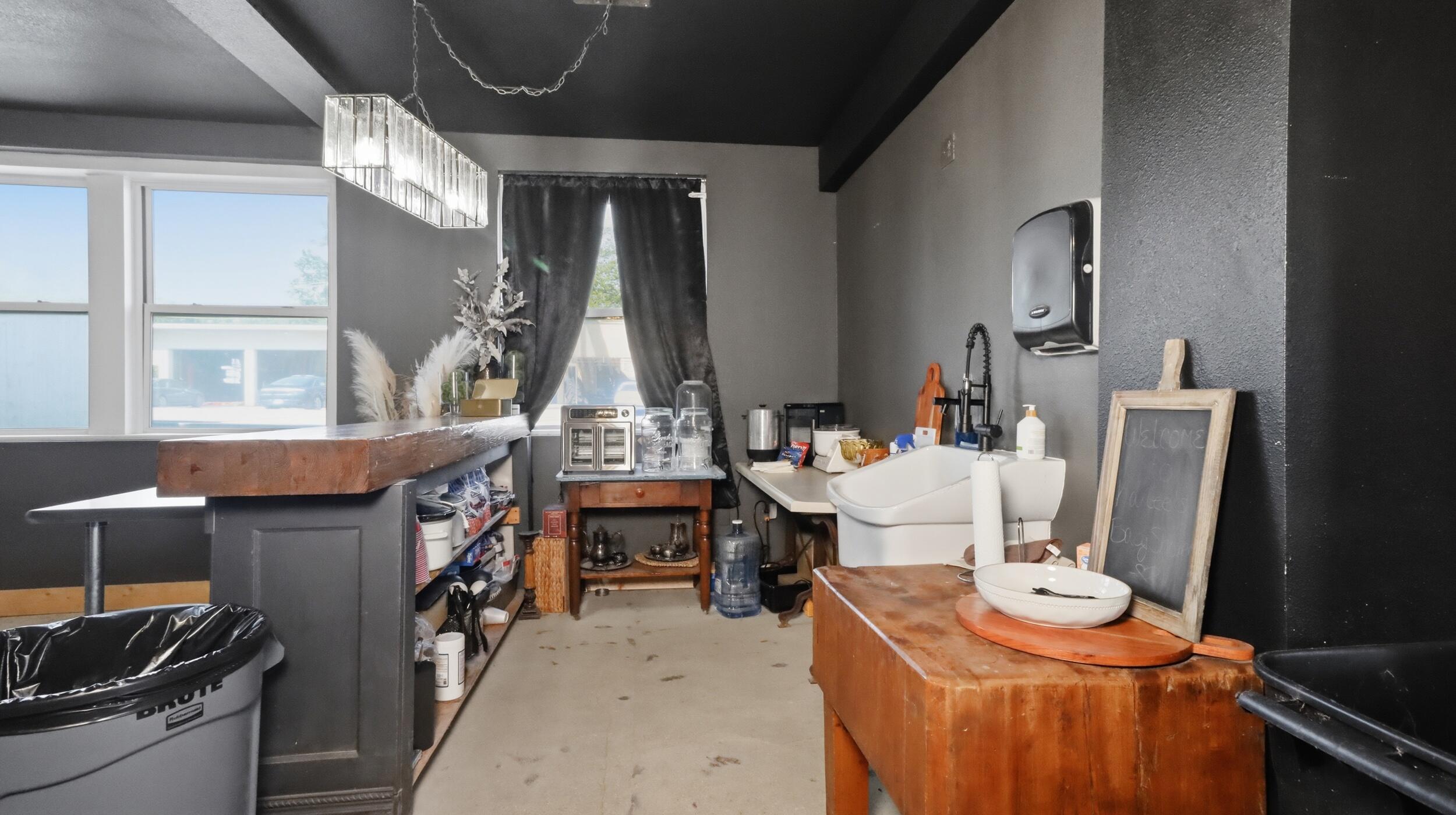 Photo 67 - Commercial Sale for sale – 402 S 1st Street  Houston, MO